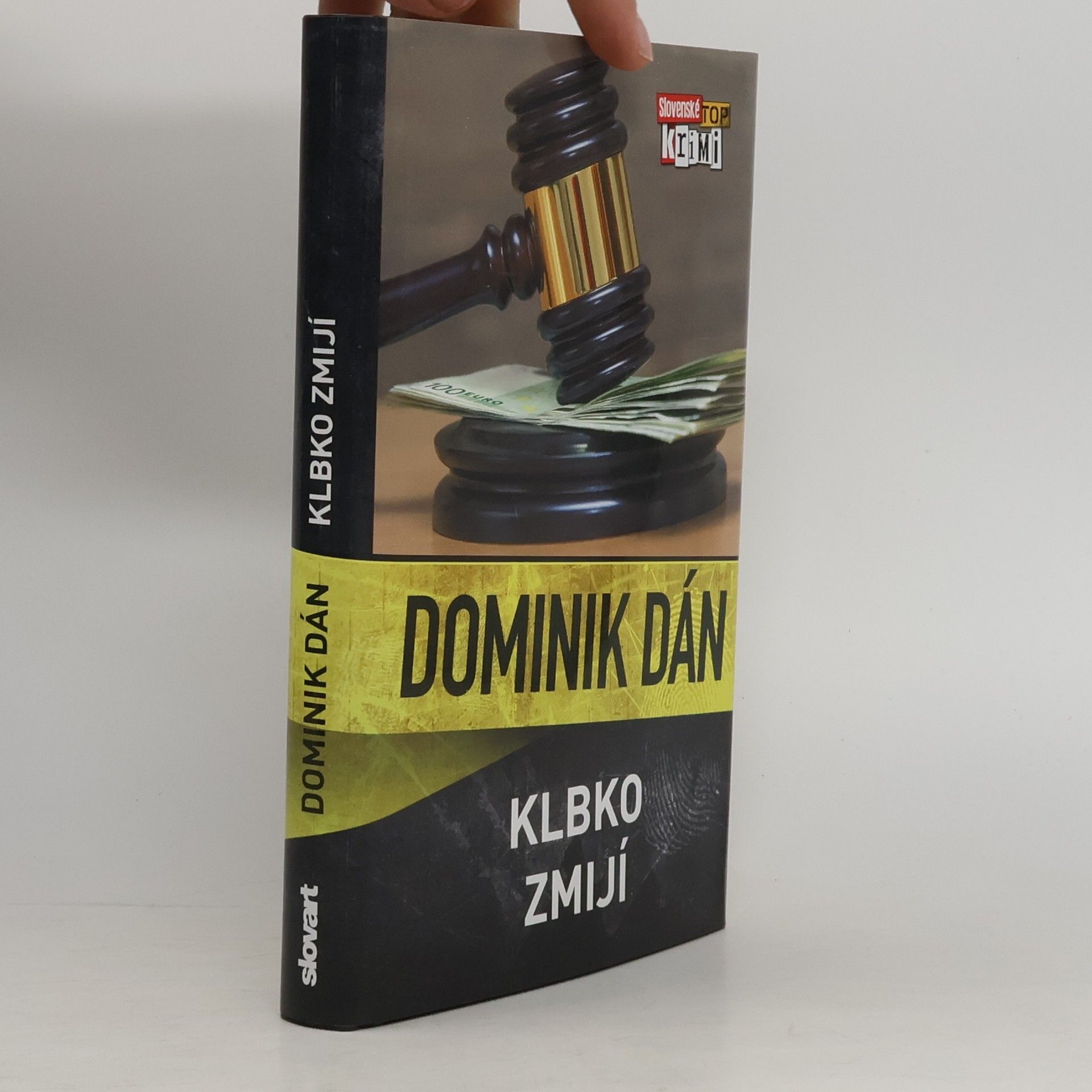 Dominik Dán Klbko zmijí