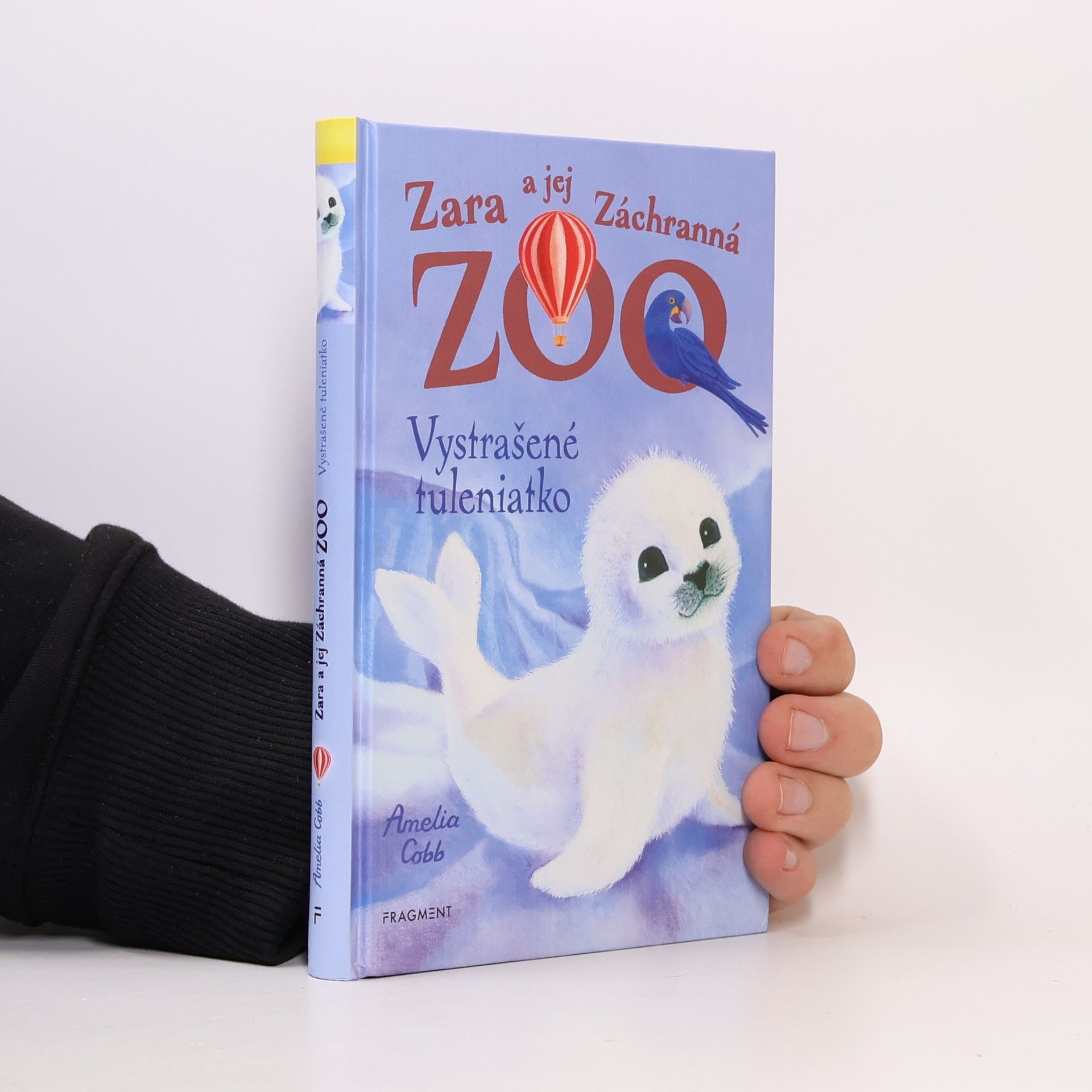 Cobb, Amelia Zara a jej Záchranná ZOO. Vystašené tuleniatko