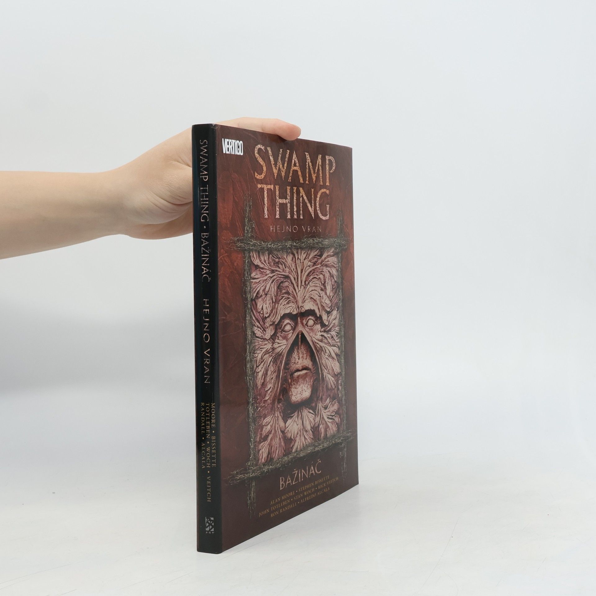 Alan Moore Bažináč. Hejno vran