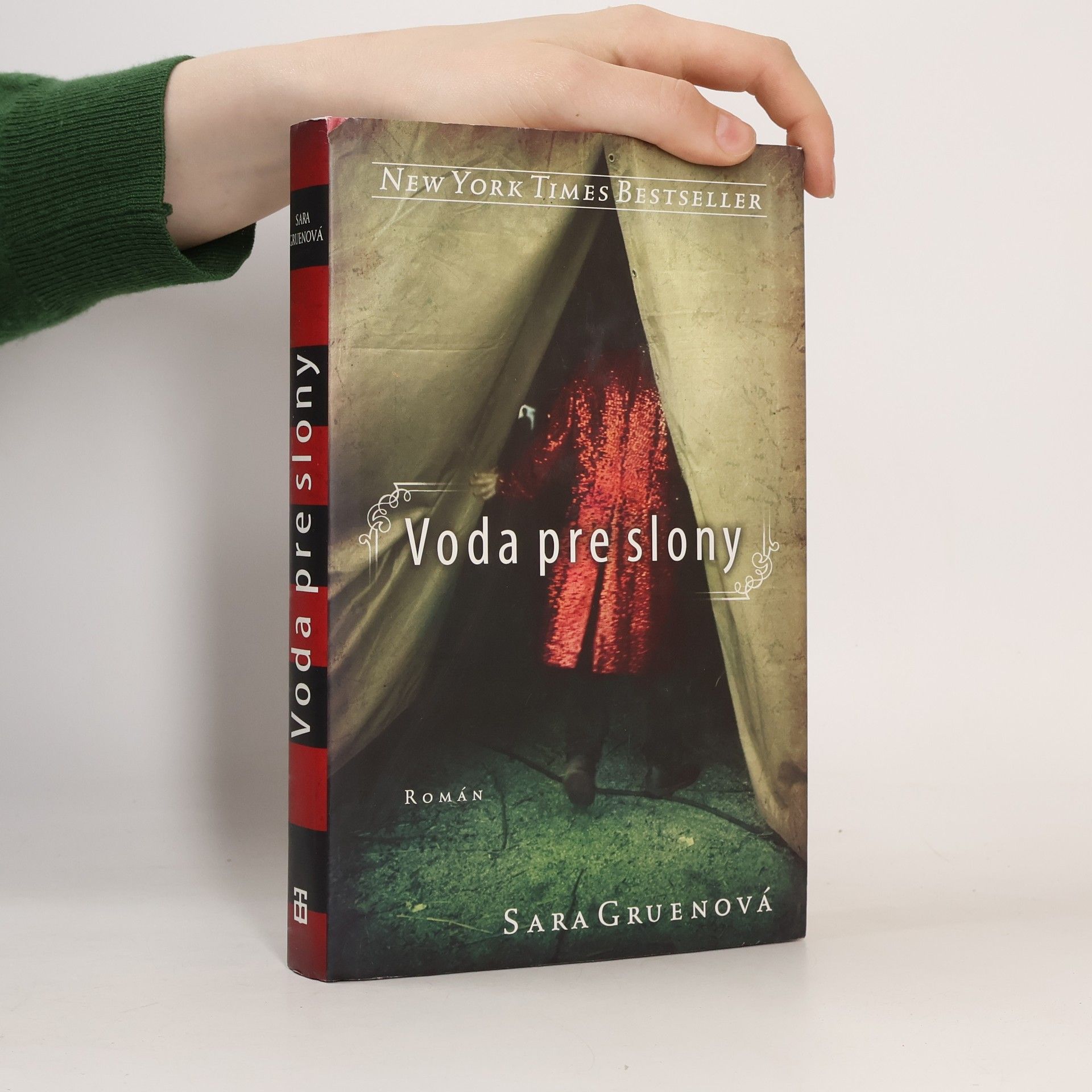 Sara Gruen Voda pre slony