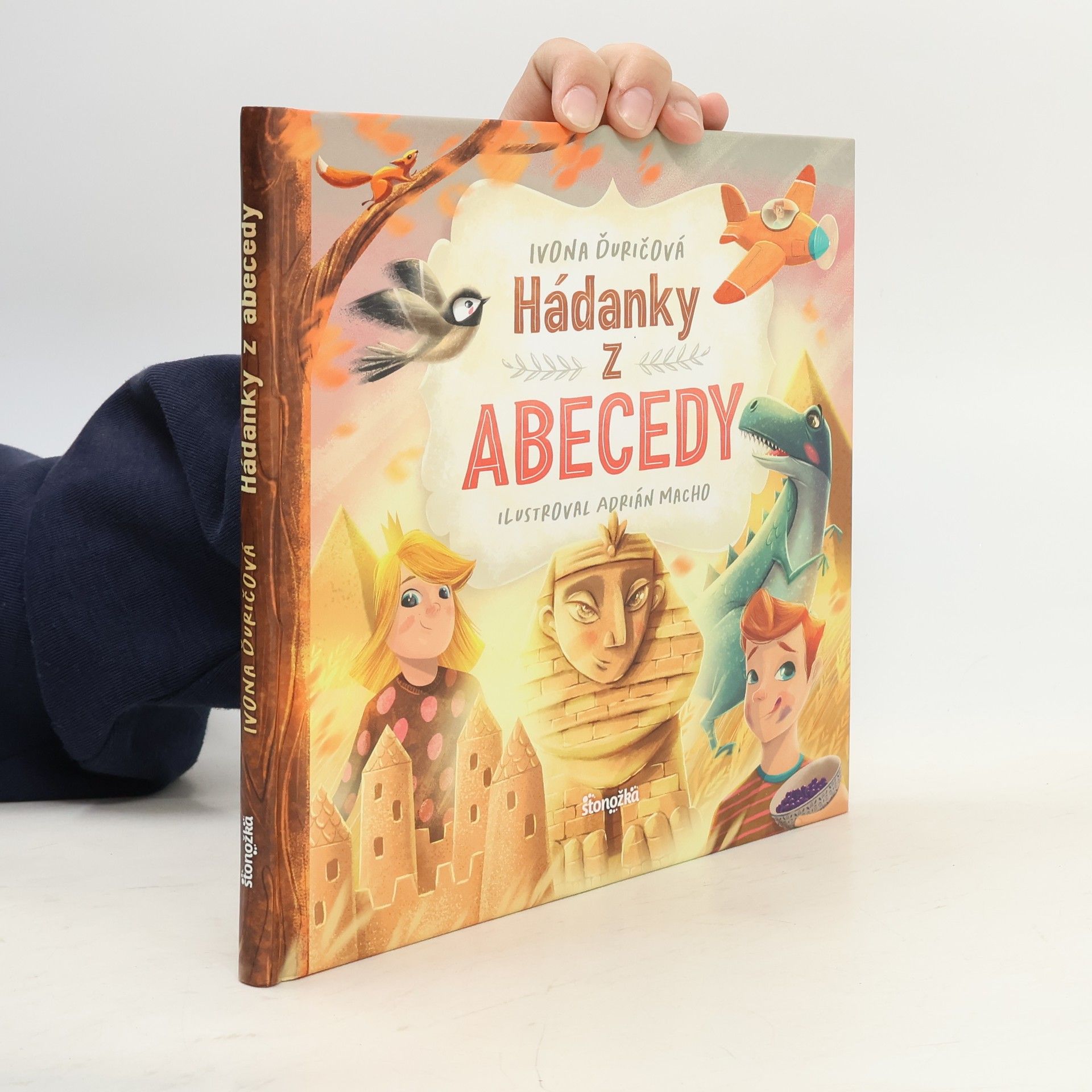 Ivona Ďuričová Hádanky z abecedy