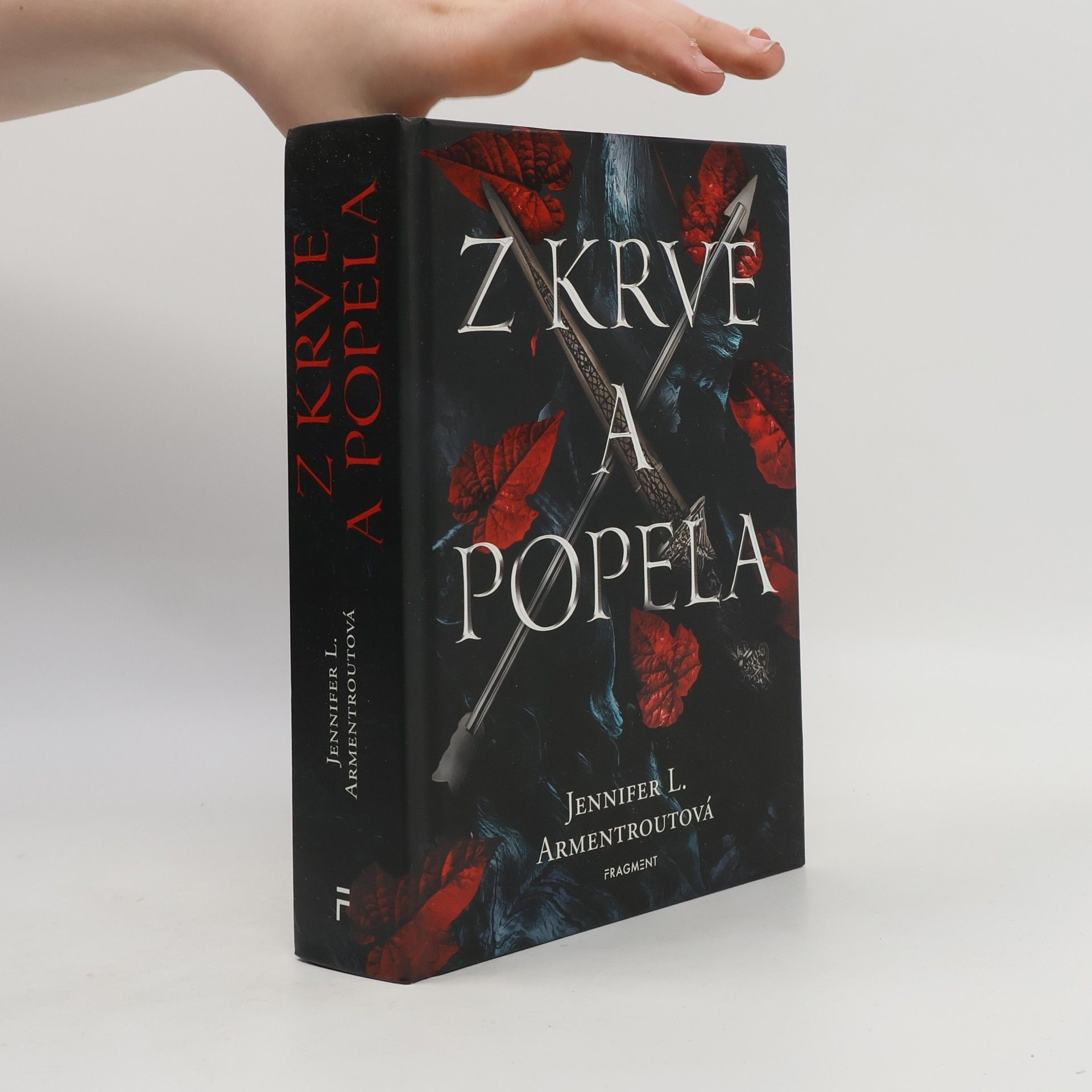 Jennifer L. Armentrout Z krve a popela