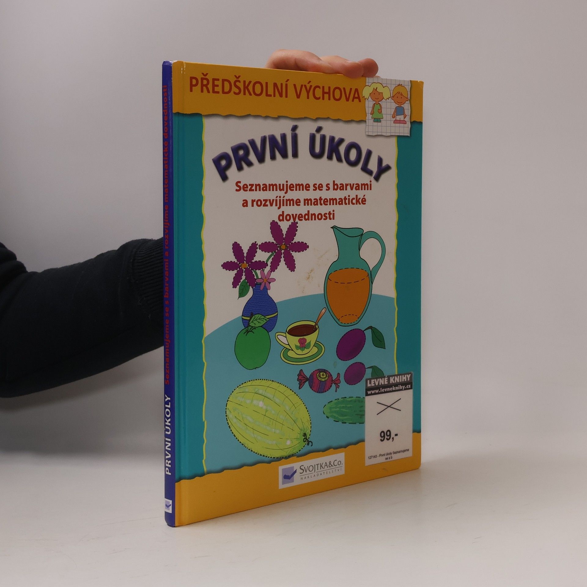 První úkoly. Seznamujeme se s barvami a rozvíjíme matematické dovednosti