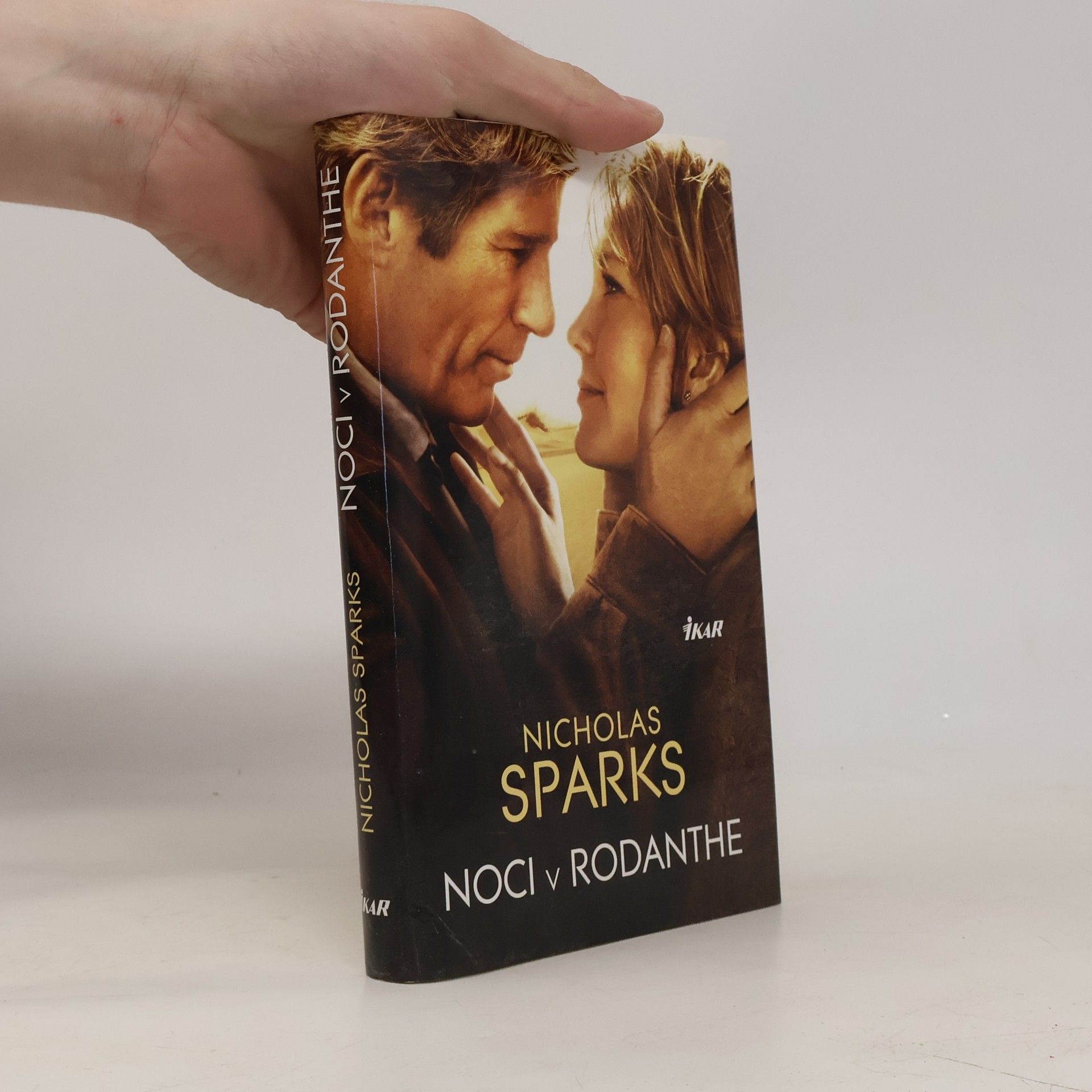 Nicholas Sparks Noci v Rodanthe