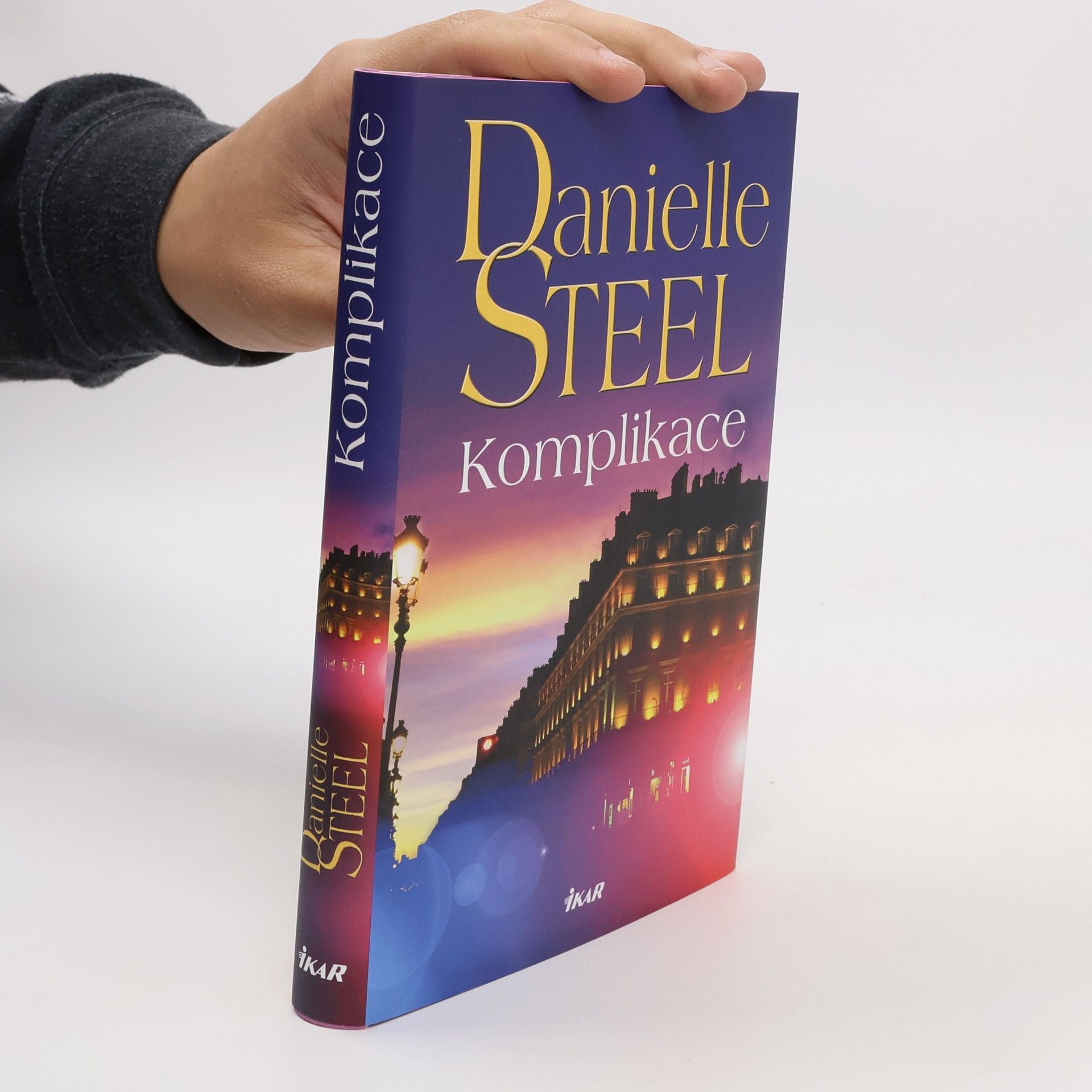 Danielle Steel Komplikace