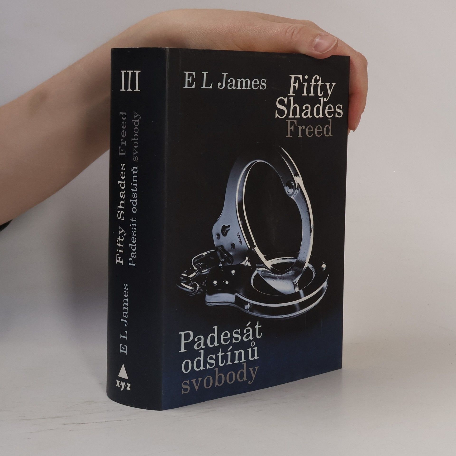 E L James Padesát odstínů svobody