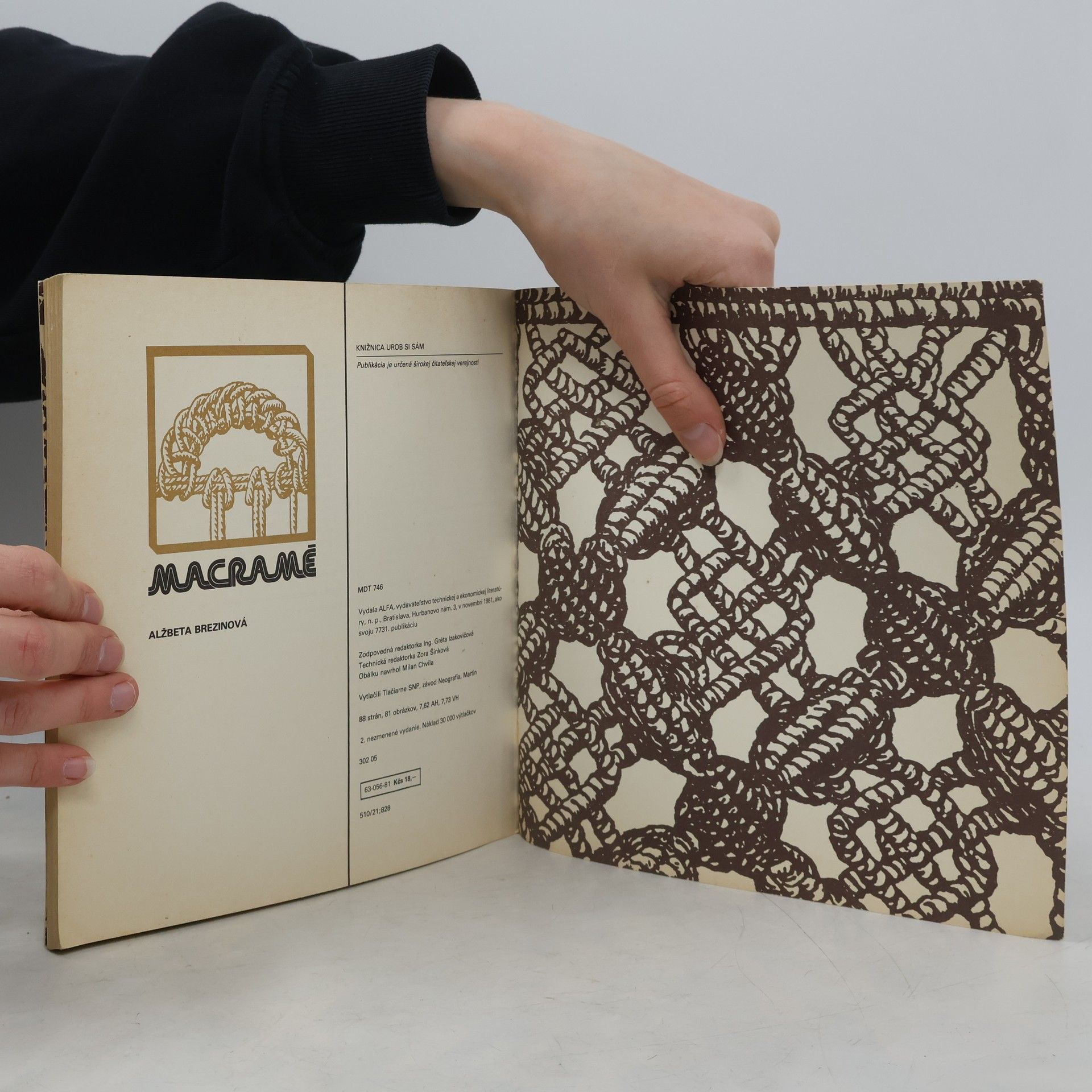 Brezinová Alžbeta Macramé
