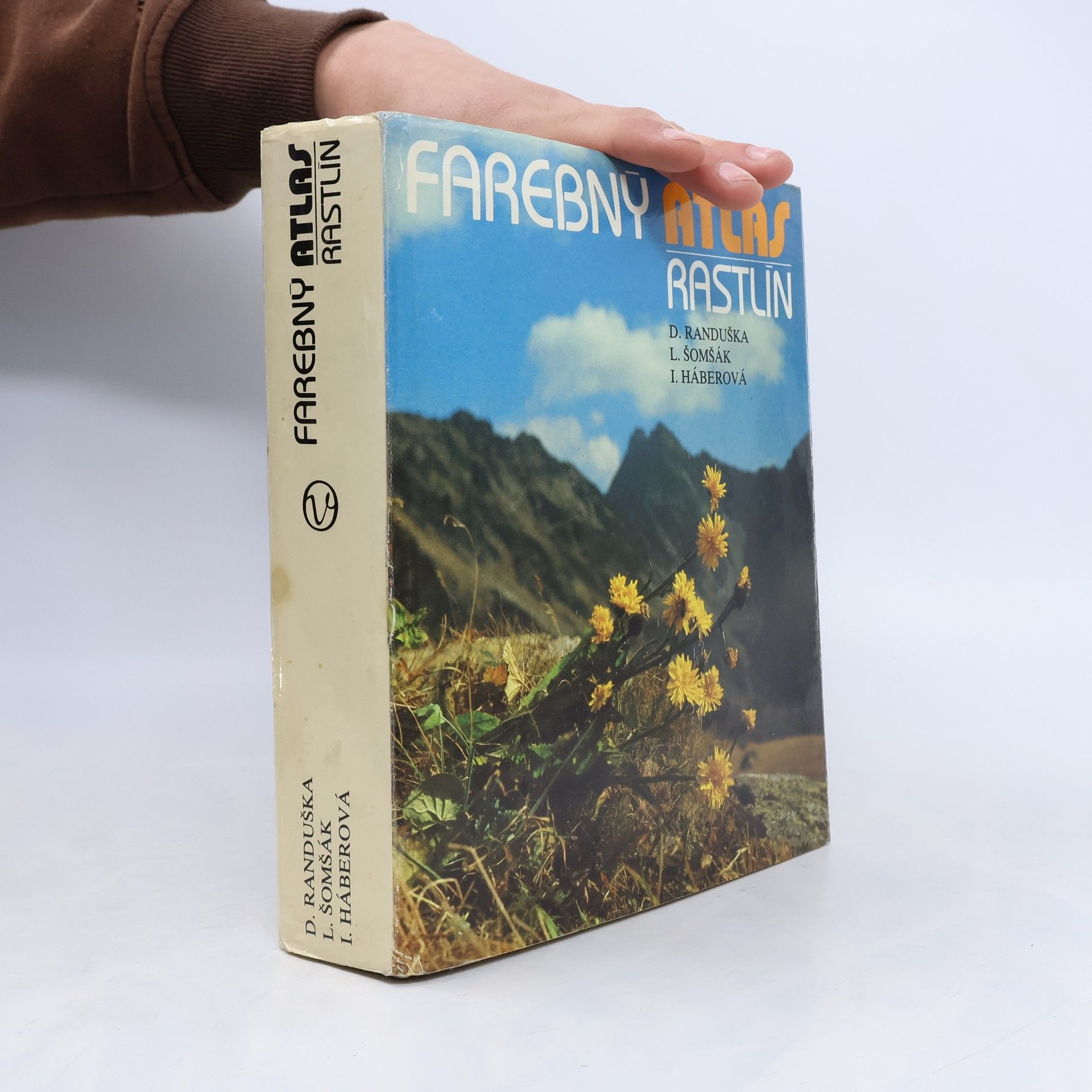 Izabela Háberová Farebný atlas rastlín