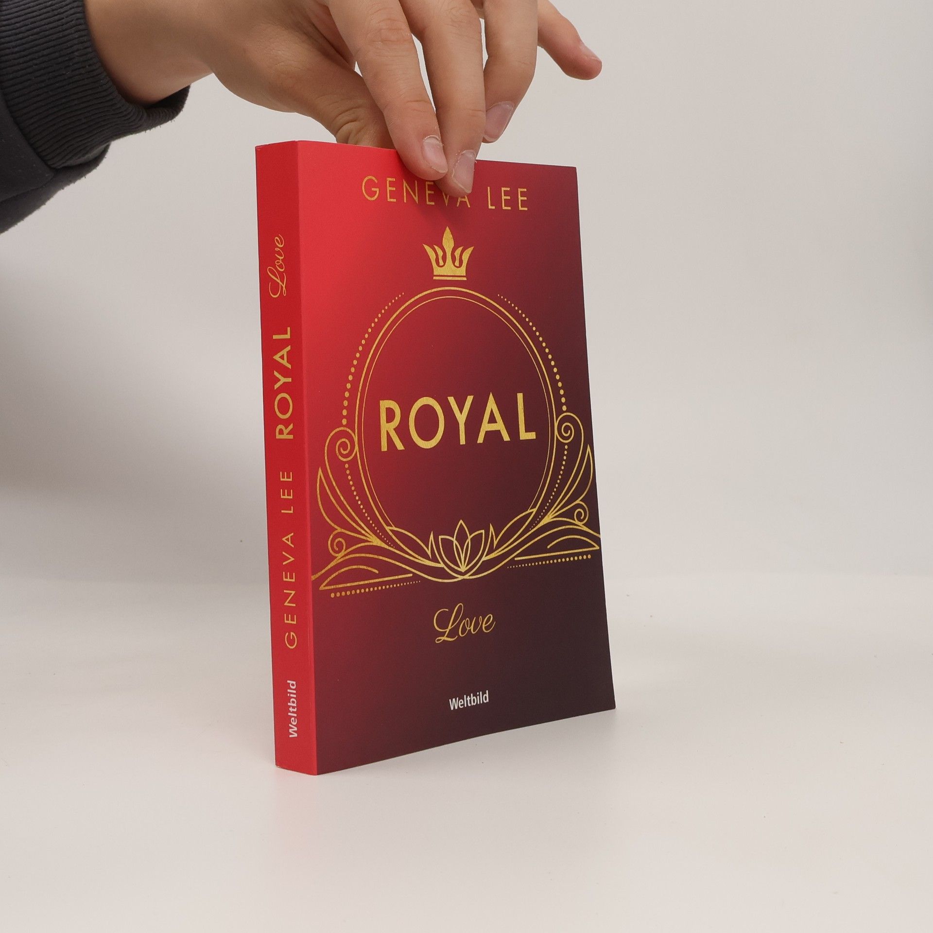 Geneva Lee Royal 3. Love