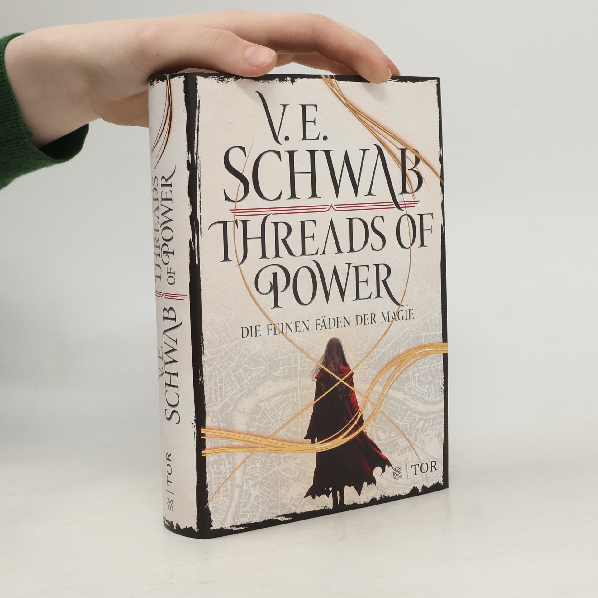 Victoria Schwabová Threads of Power