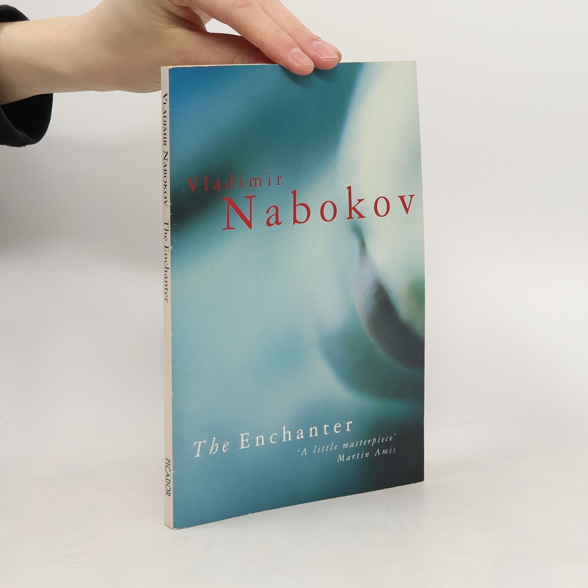 Vladimir Vladimirovič Nabokov The enchanter
