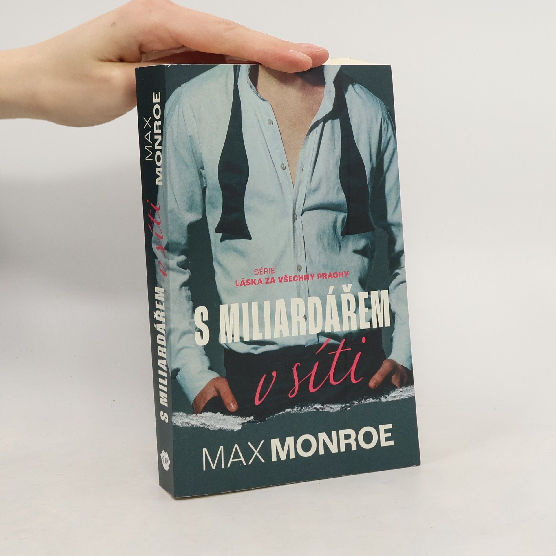 Max Monroe S miliardářem v síti