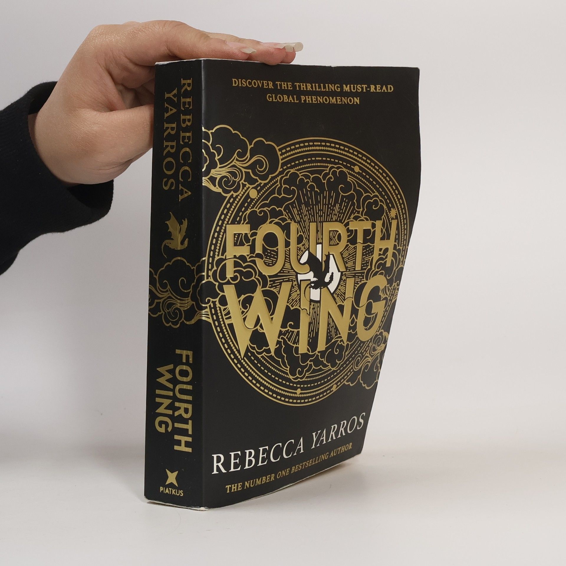 Rebecca Yarros Fourth Wing