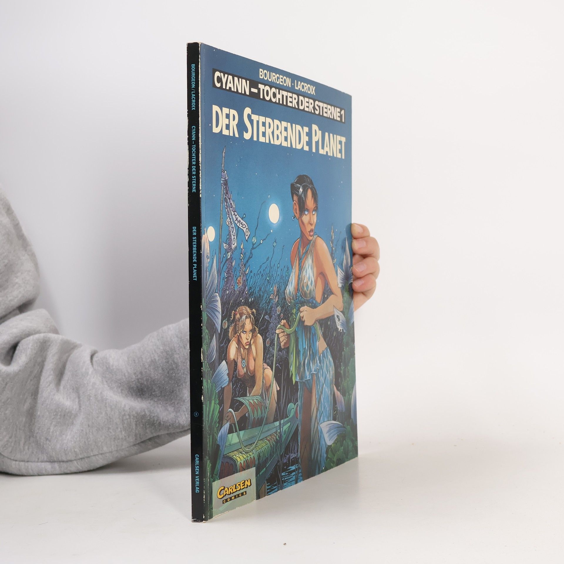 Autorenkollektiv Cyann, Tochter der Sterne, Bd.1, Der sterbende Planet