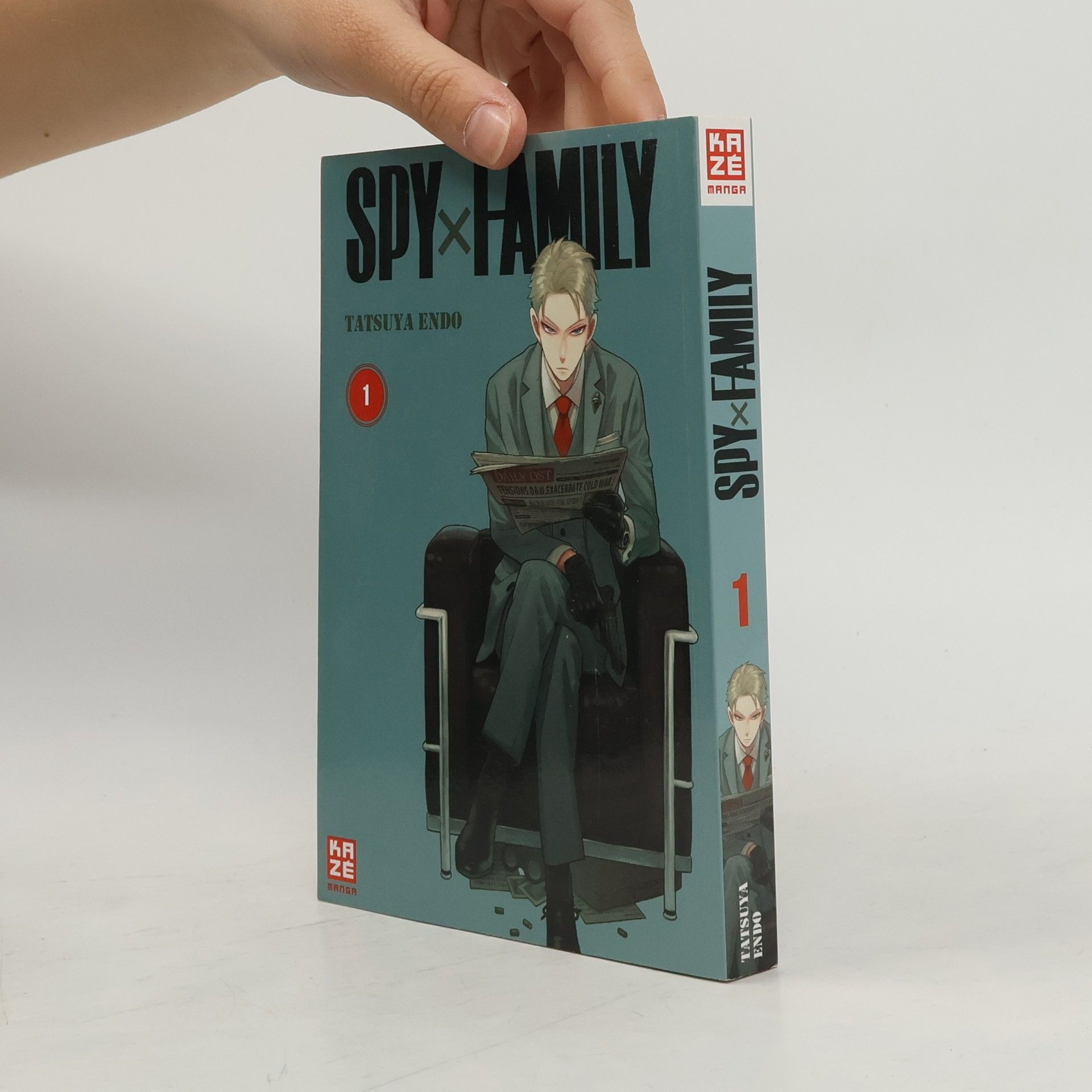 Tacuja Endó Spy x Family 1