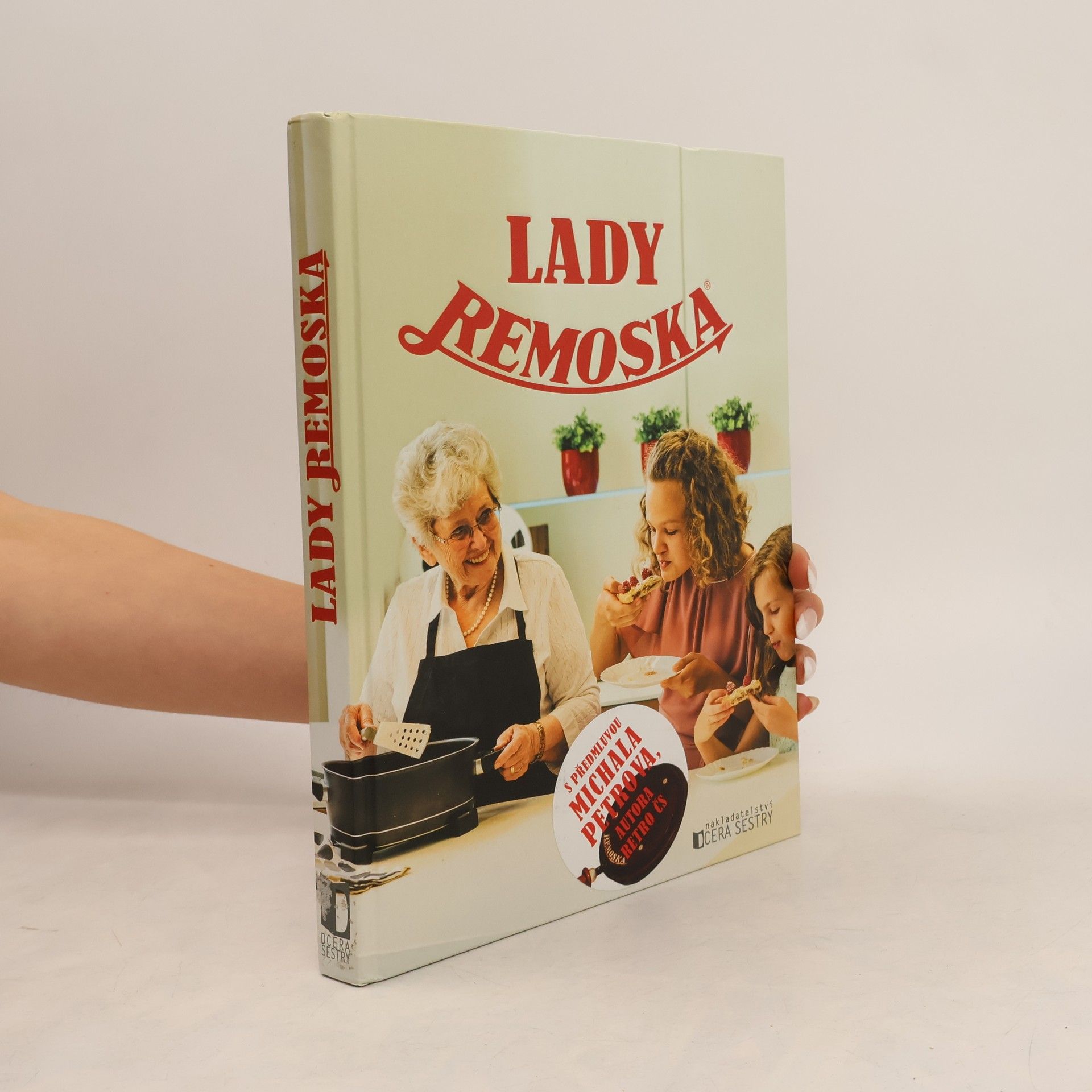 Milena Grenfell Baines Lady Remoska