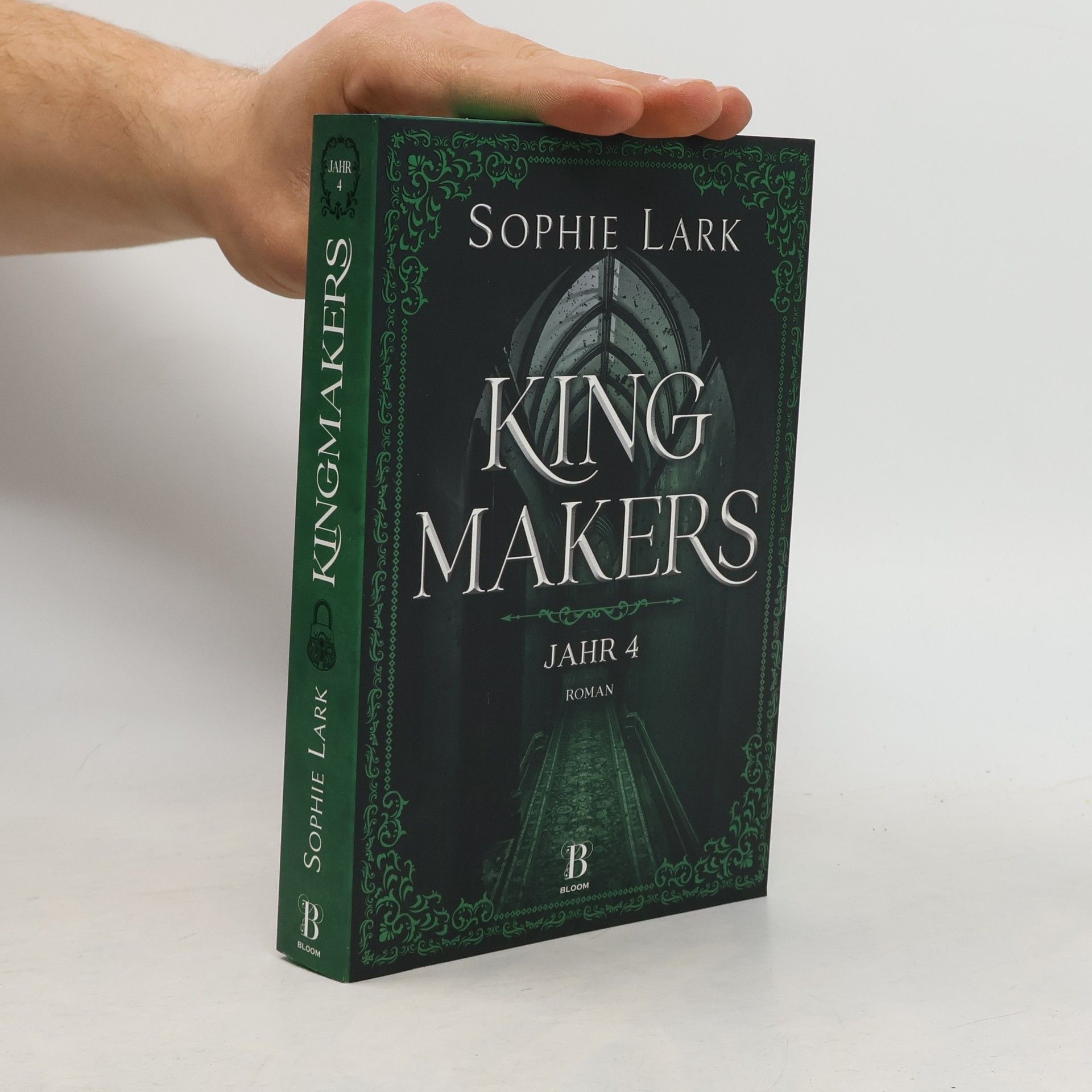 Kingmakers. Jahr 4