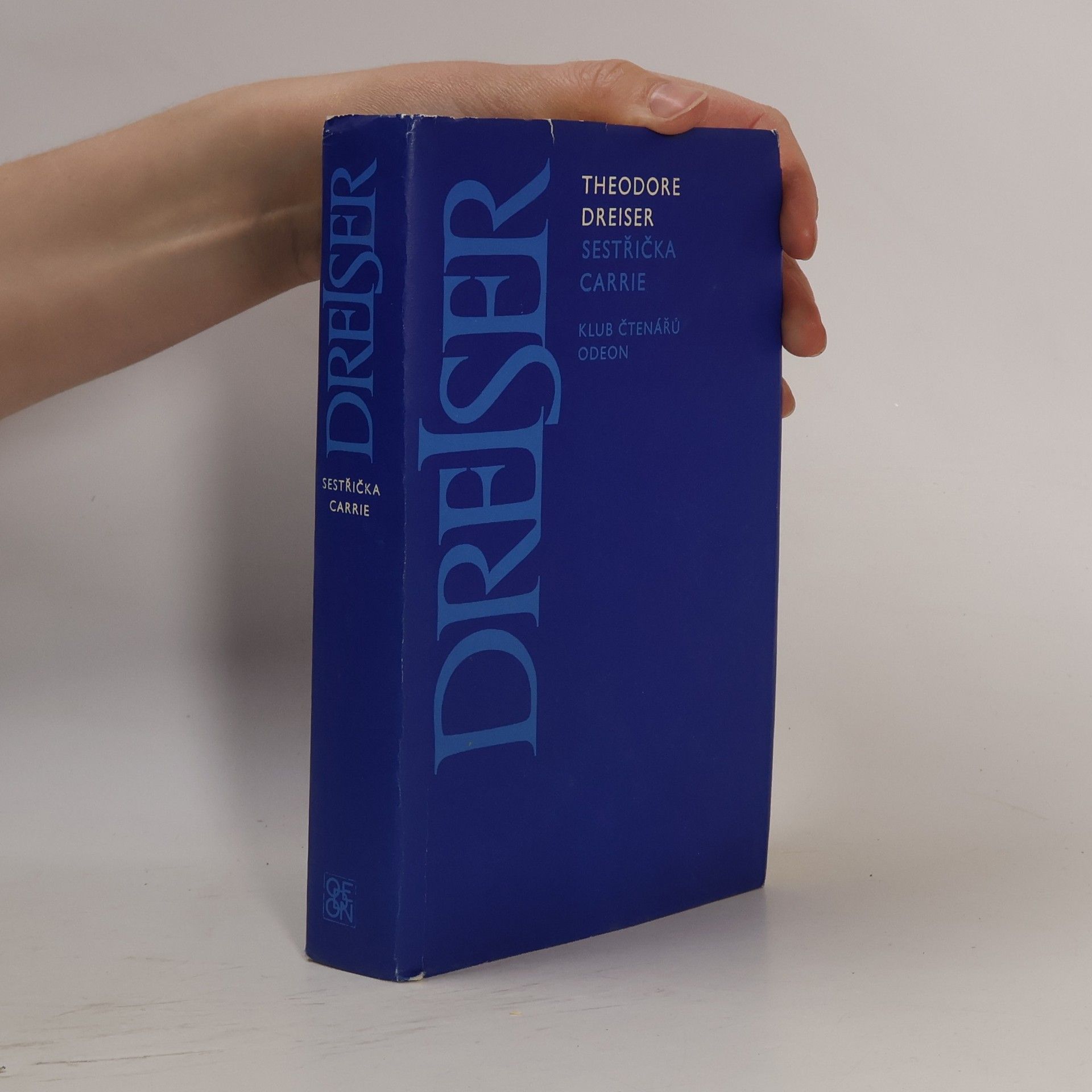 Theodore Dreiser Sestřička Carrie