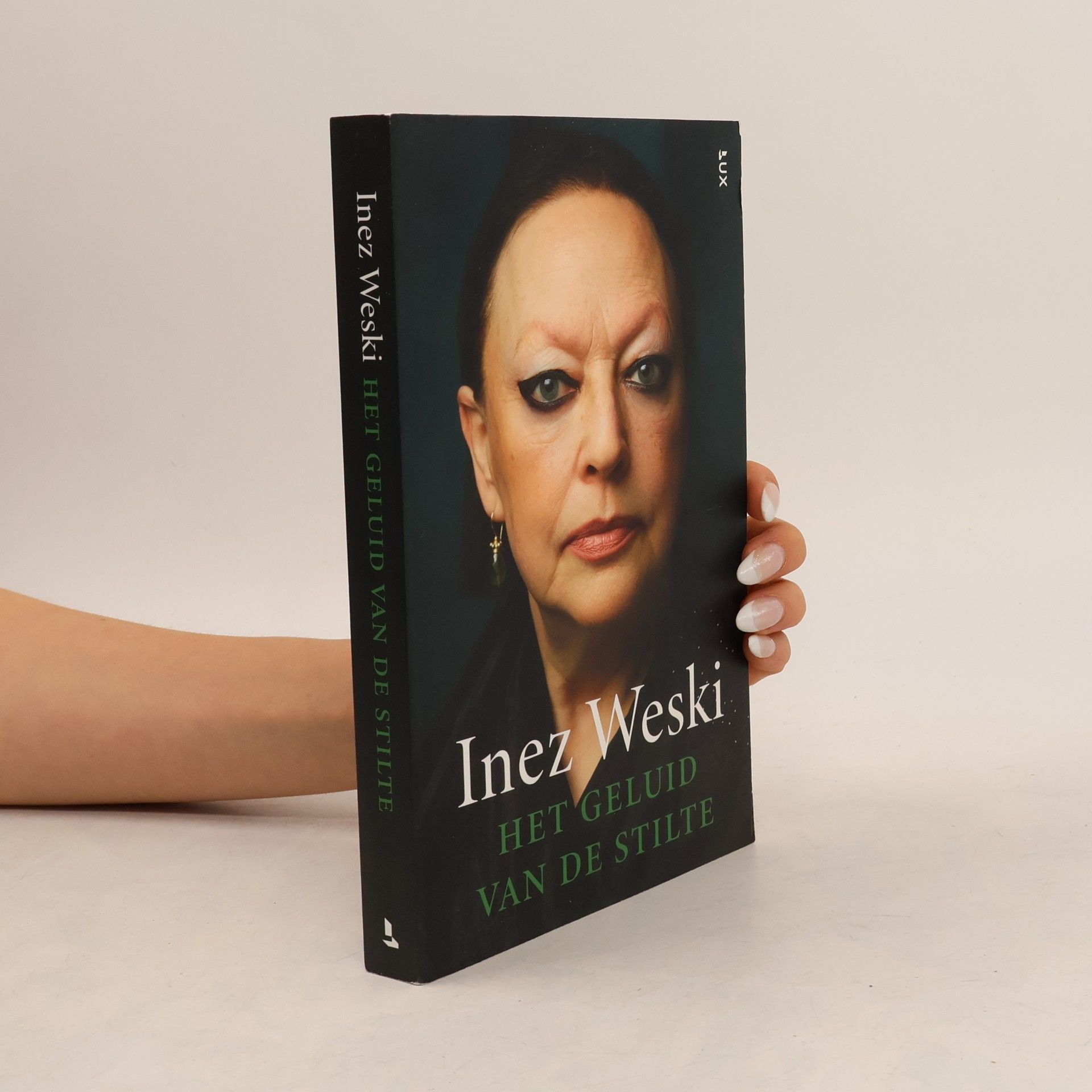 Inez Natali Weski Het geluid van de stilte