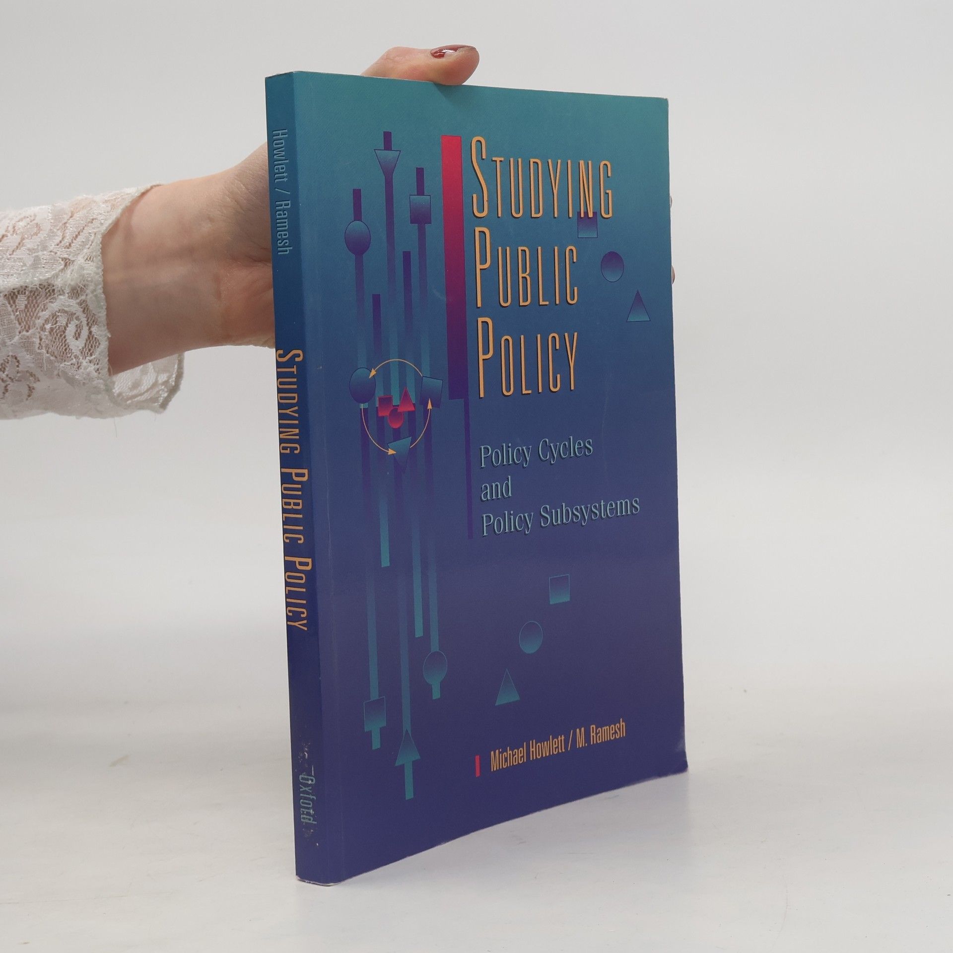 M. Ramesh Studying public policy : policy cycles and policy subsystems