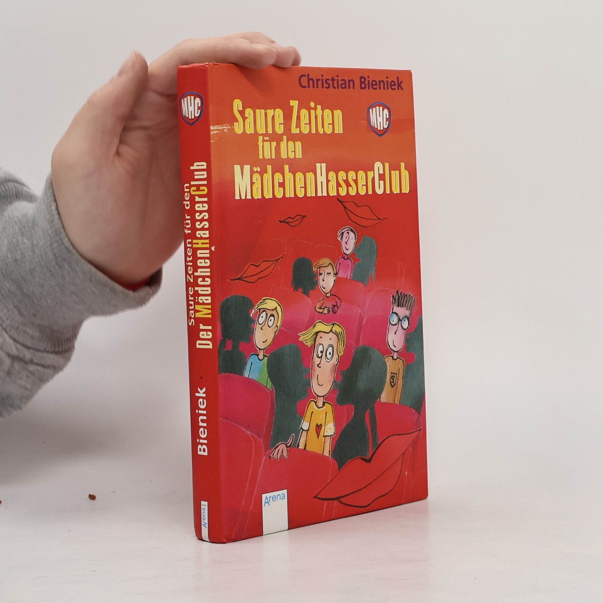 Saure Zeiten für den MädchenHasserClub