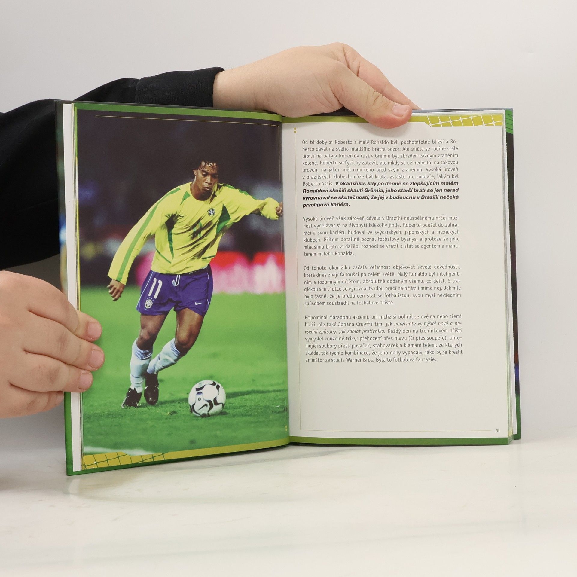 Michael O. Connell Ronaldinho
