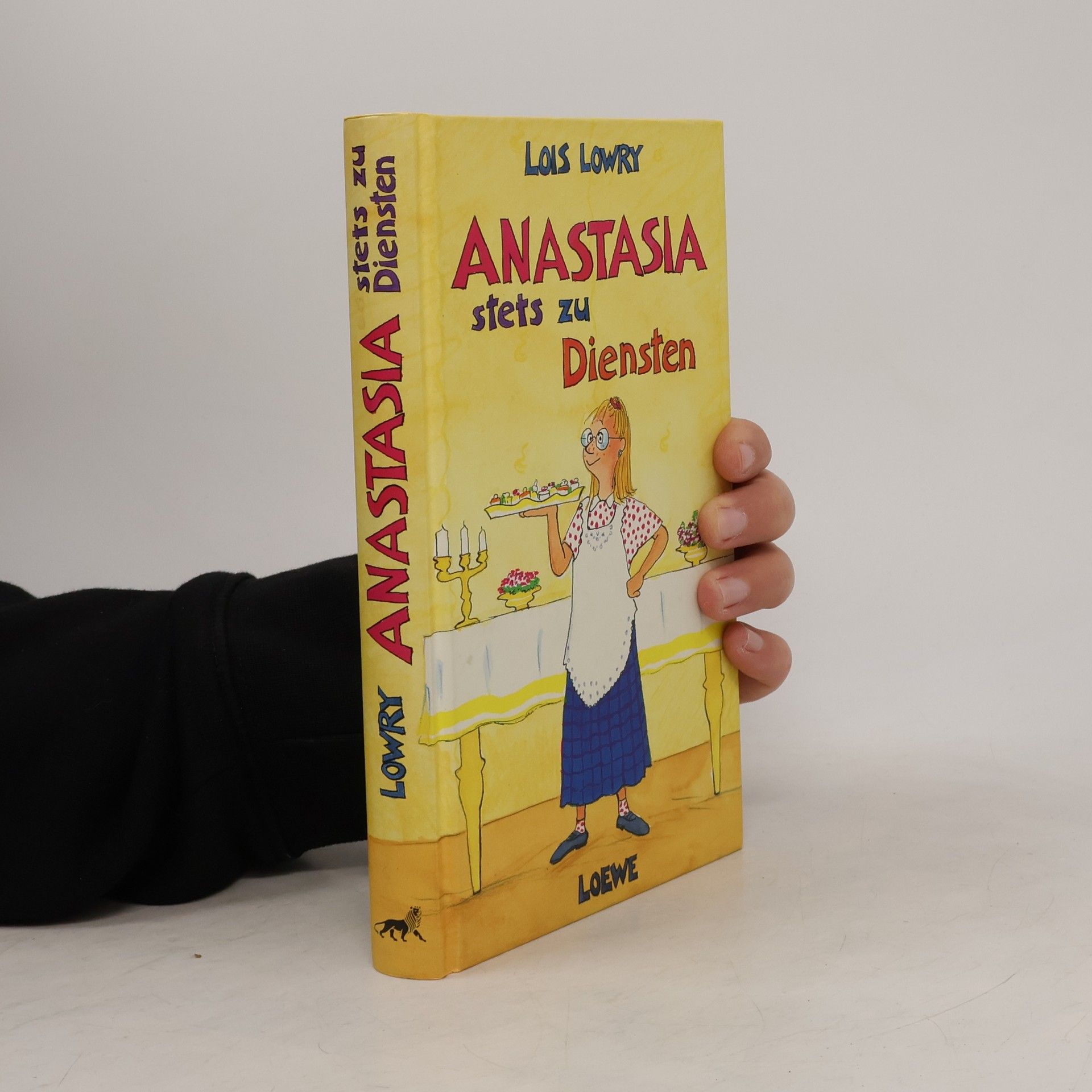 Lois Lowry Anastasia, stets zu Diensten