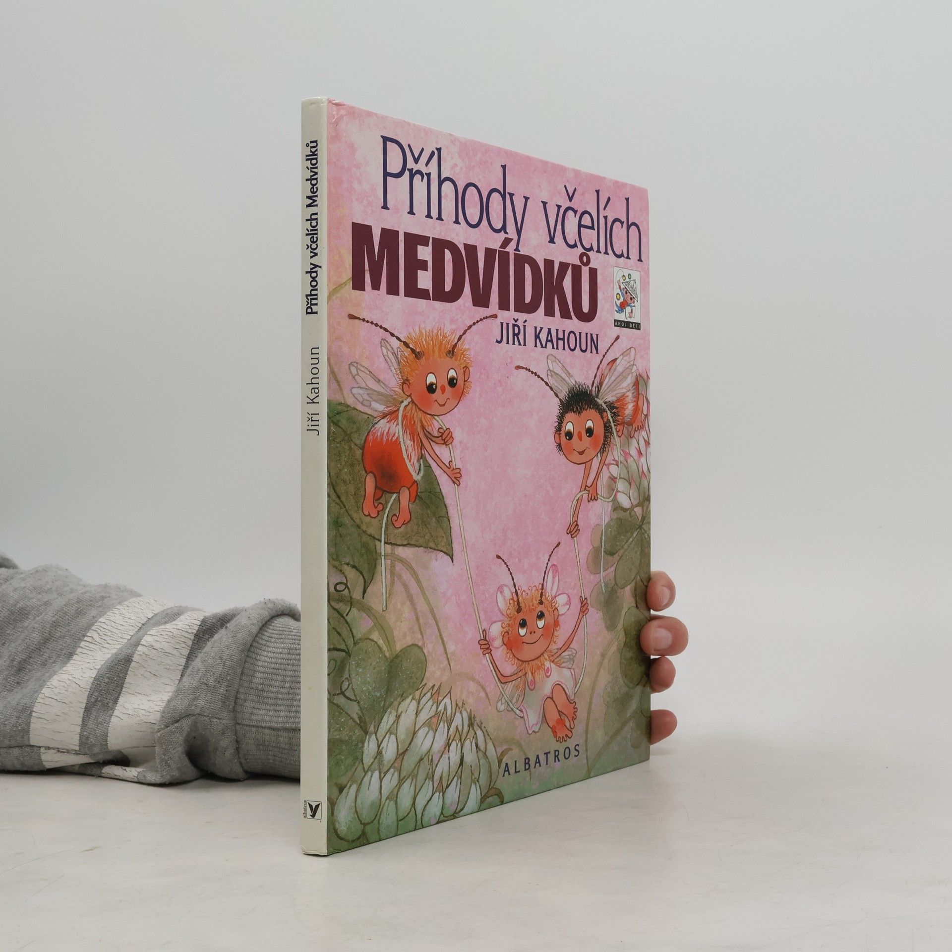 Jiří Kahoun Příhody včelích medvídků