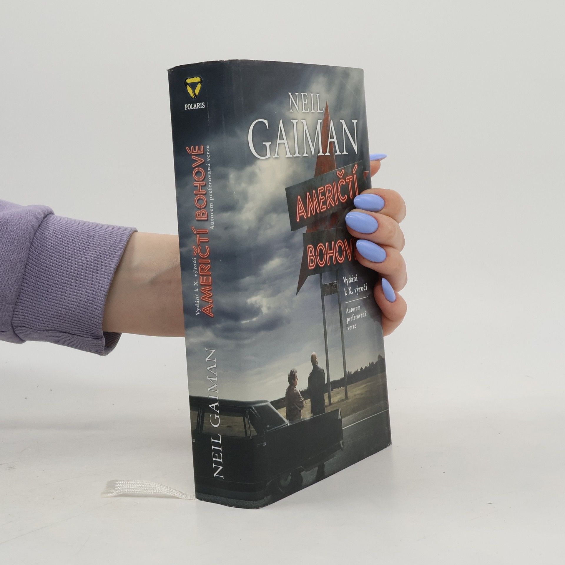 Neil Gaiman Američtí bohové