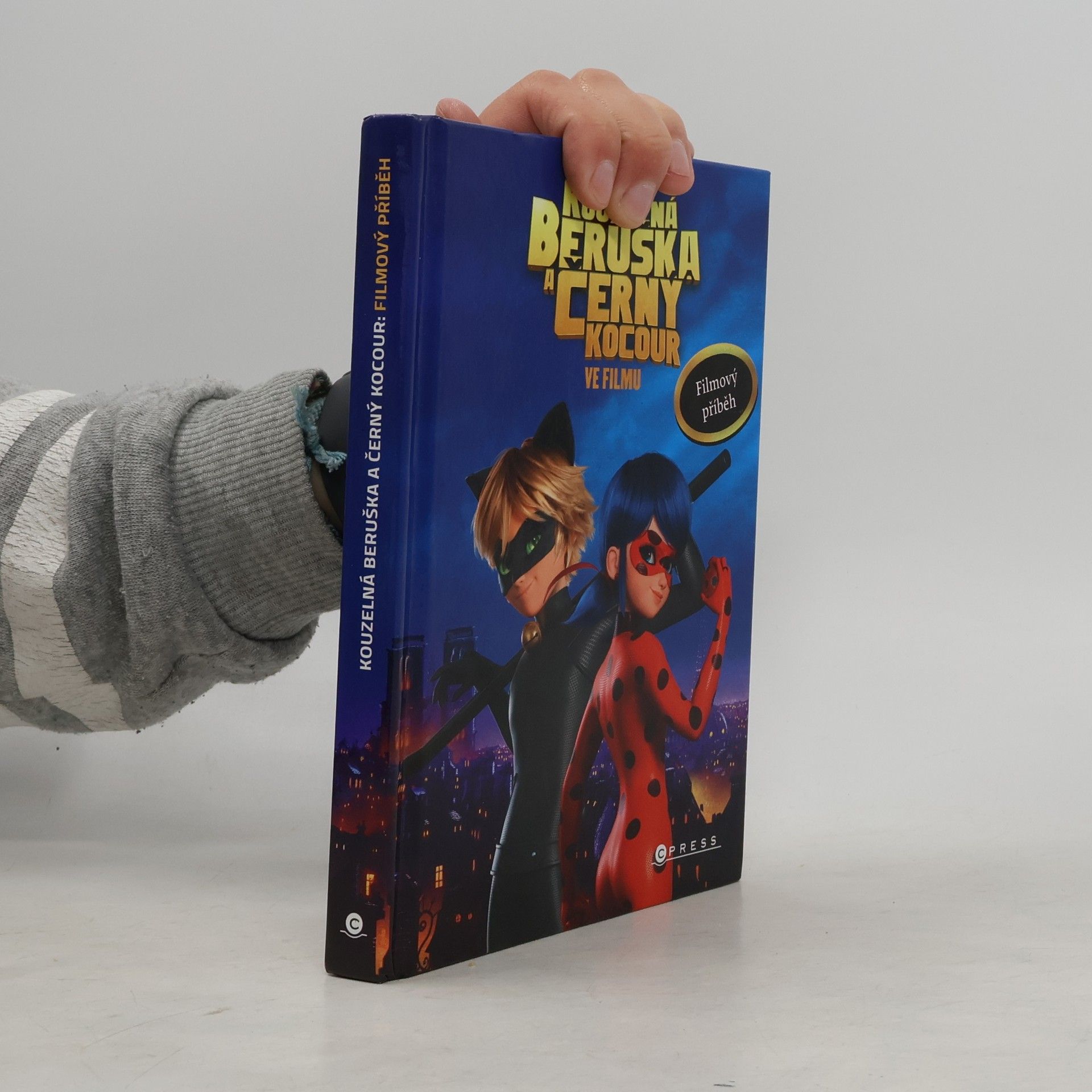 Autores varios Kouzelná Beruška a Černý Kocour ve filmu
