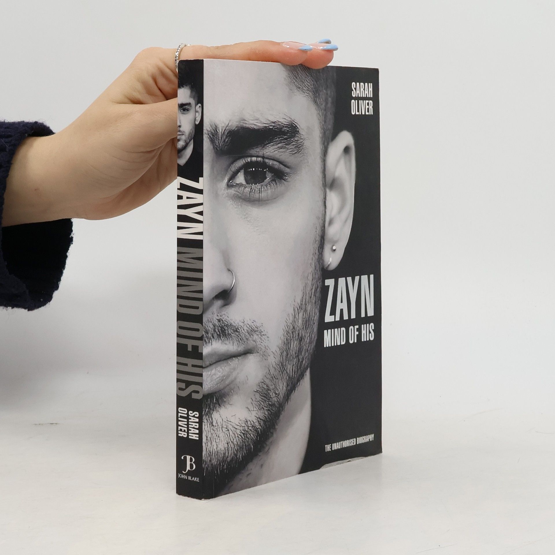 Sarah Oliver Zayn . Mind of his