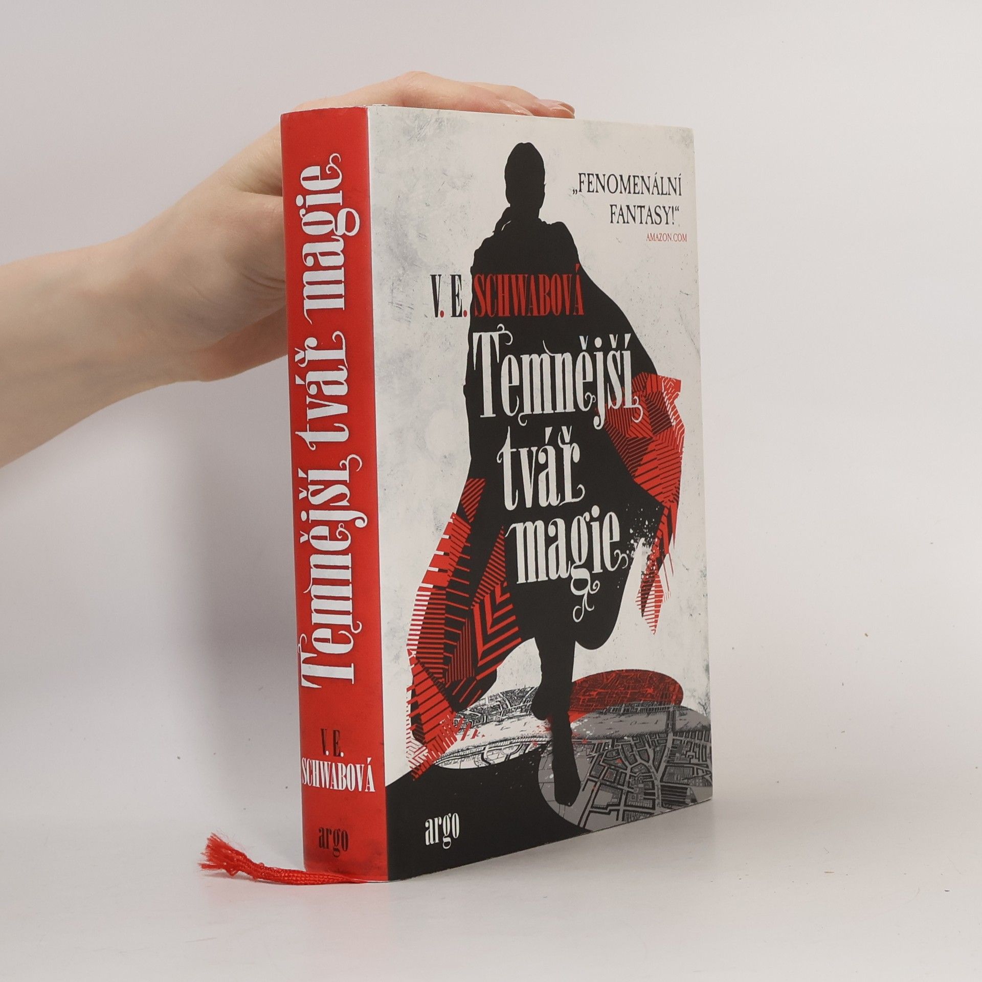 Victoria Schwab Temnější tvář magie