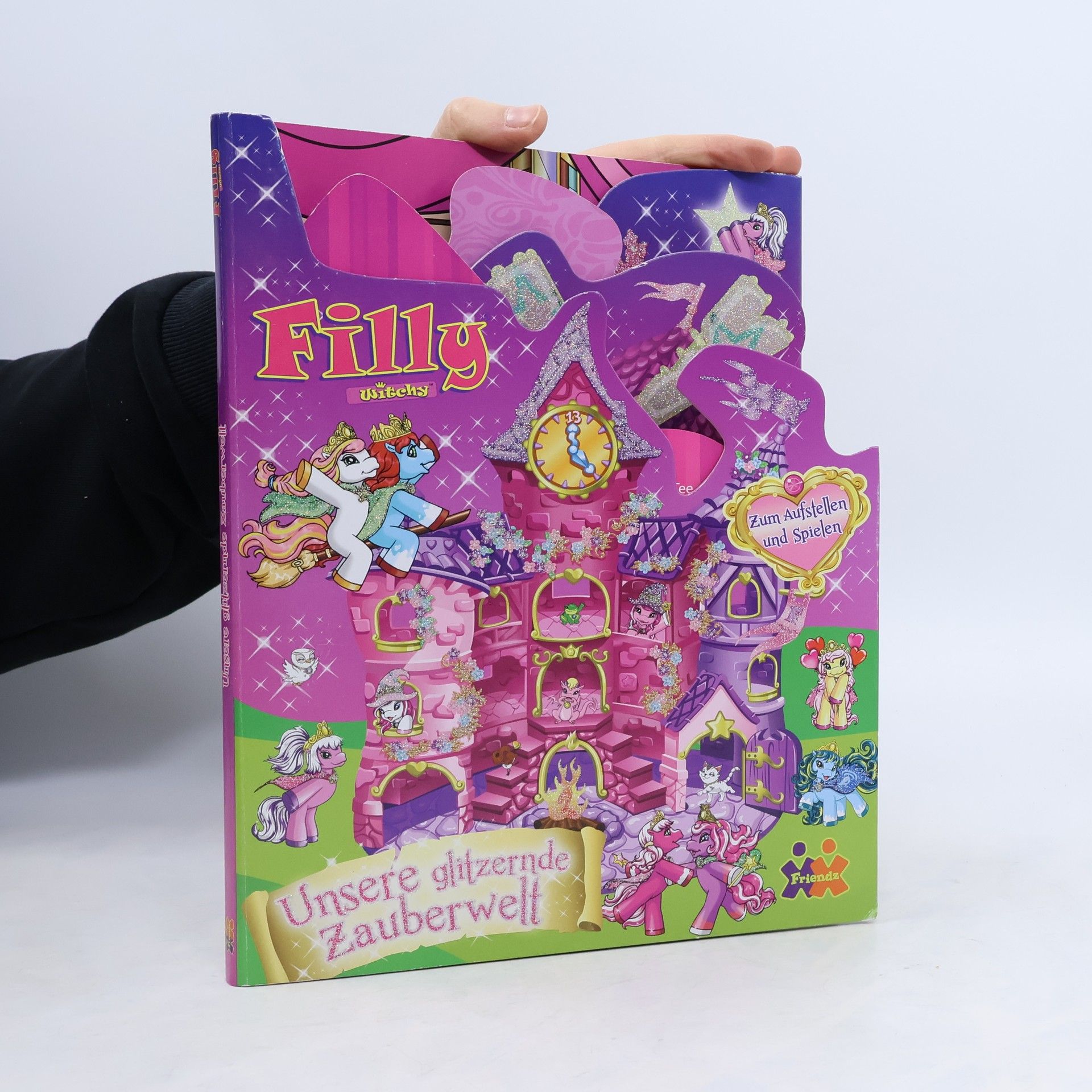 Auteurscollectief Filly Witchy. Unsere glitzernde Zauberwelt