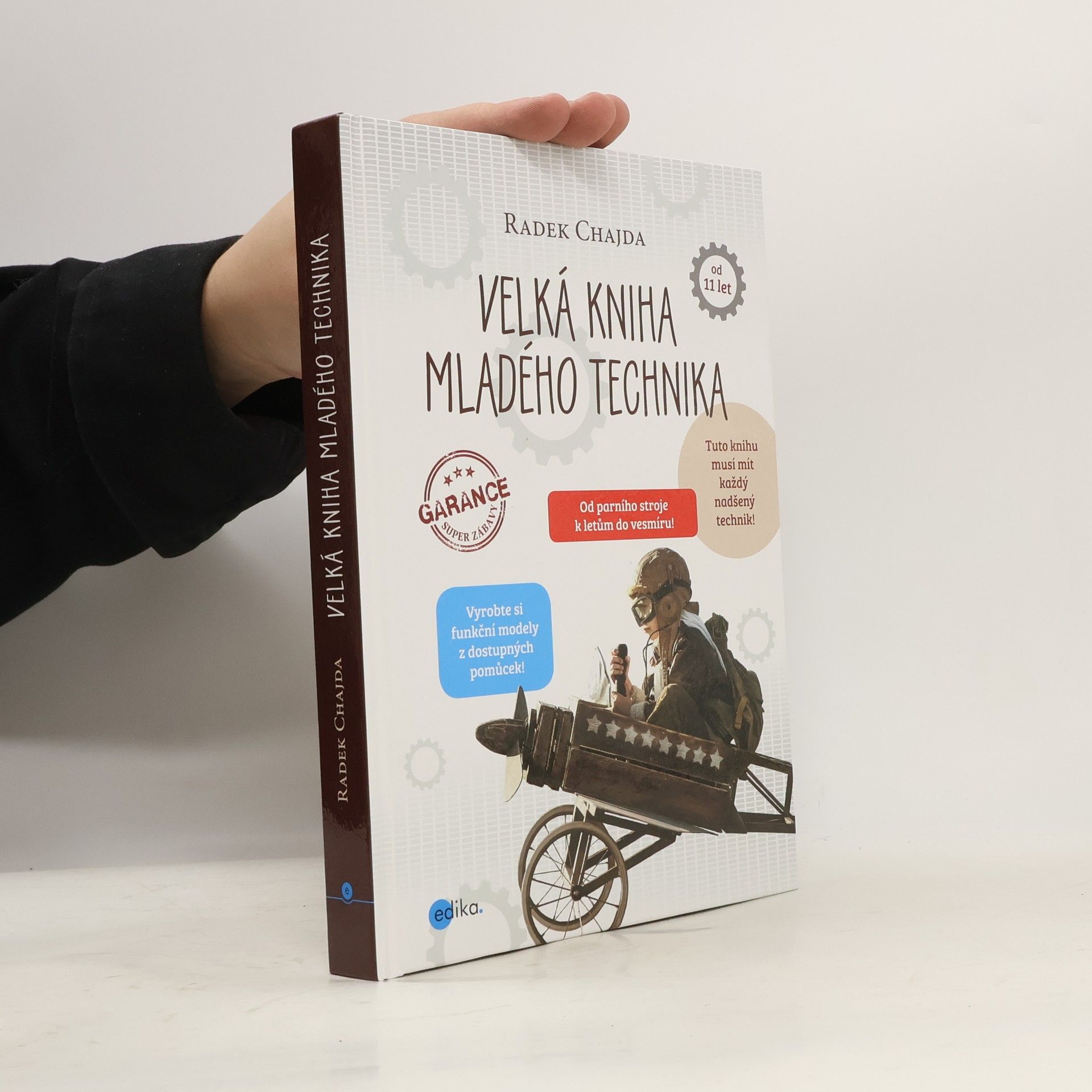 Radek Chajda Velká kniha mladého technika