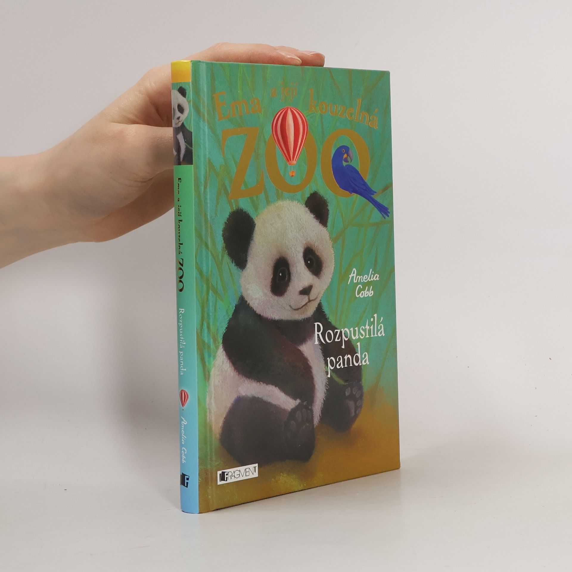 Cobb, Amelia Ema a její kouzelná zoo. Rozpustilá panda