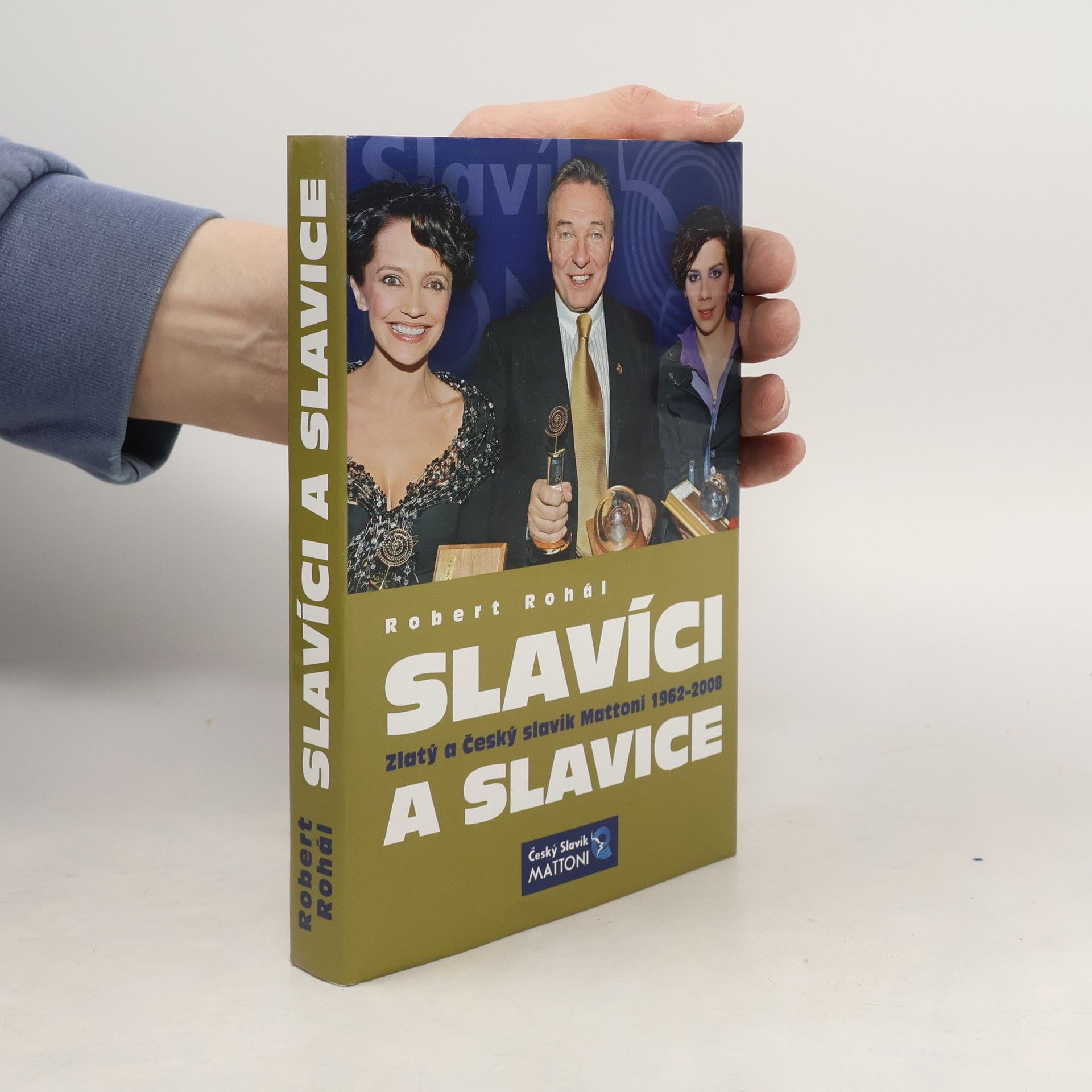 Robert Rohál Slavíci a slavice