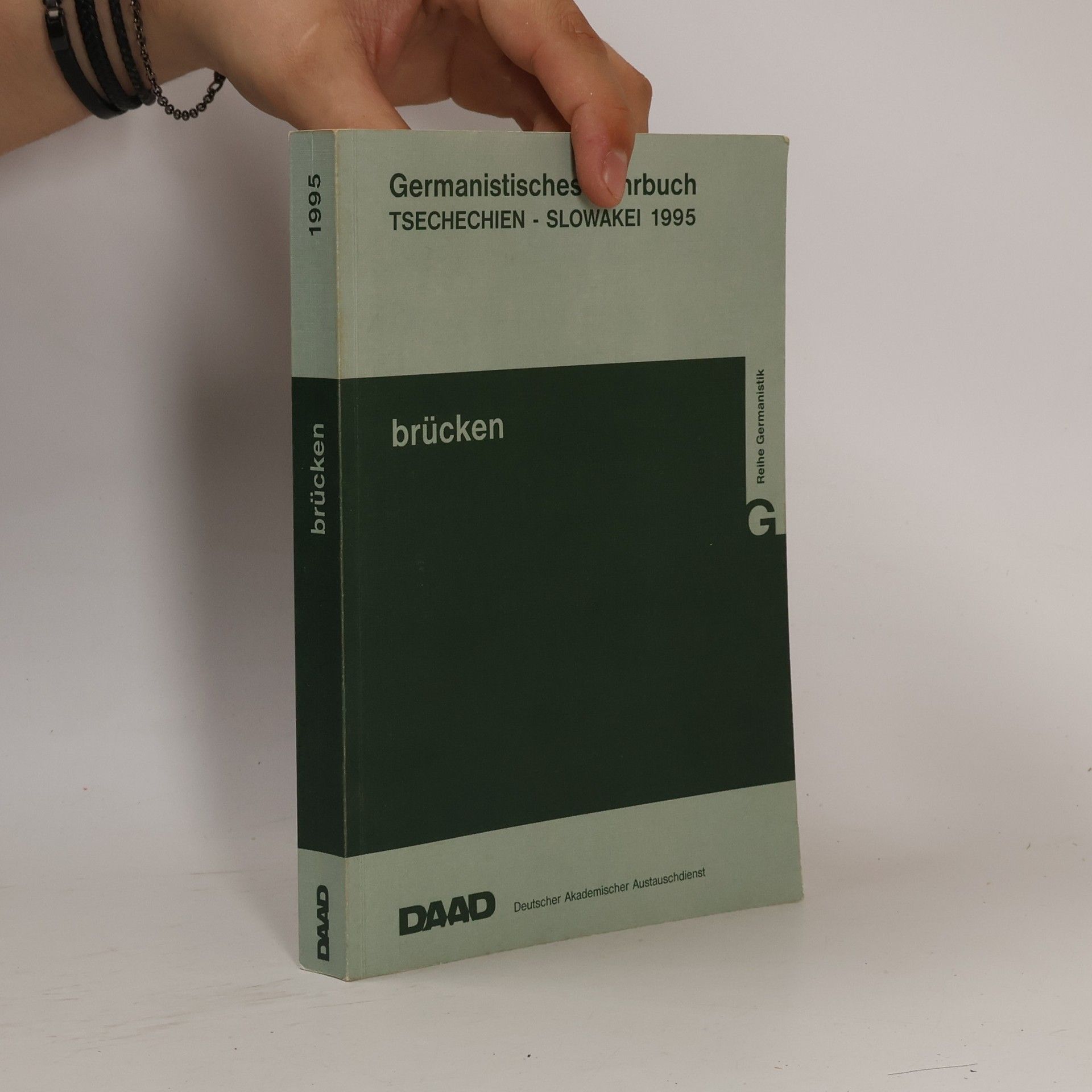 Various authors Germanistisches Jahrbuch. Tsechechien, Slowakei 1995