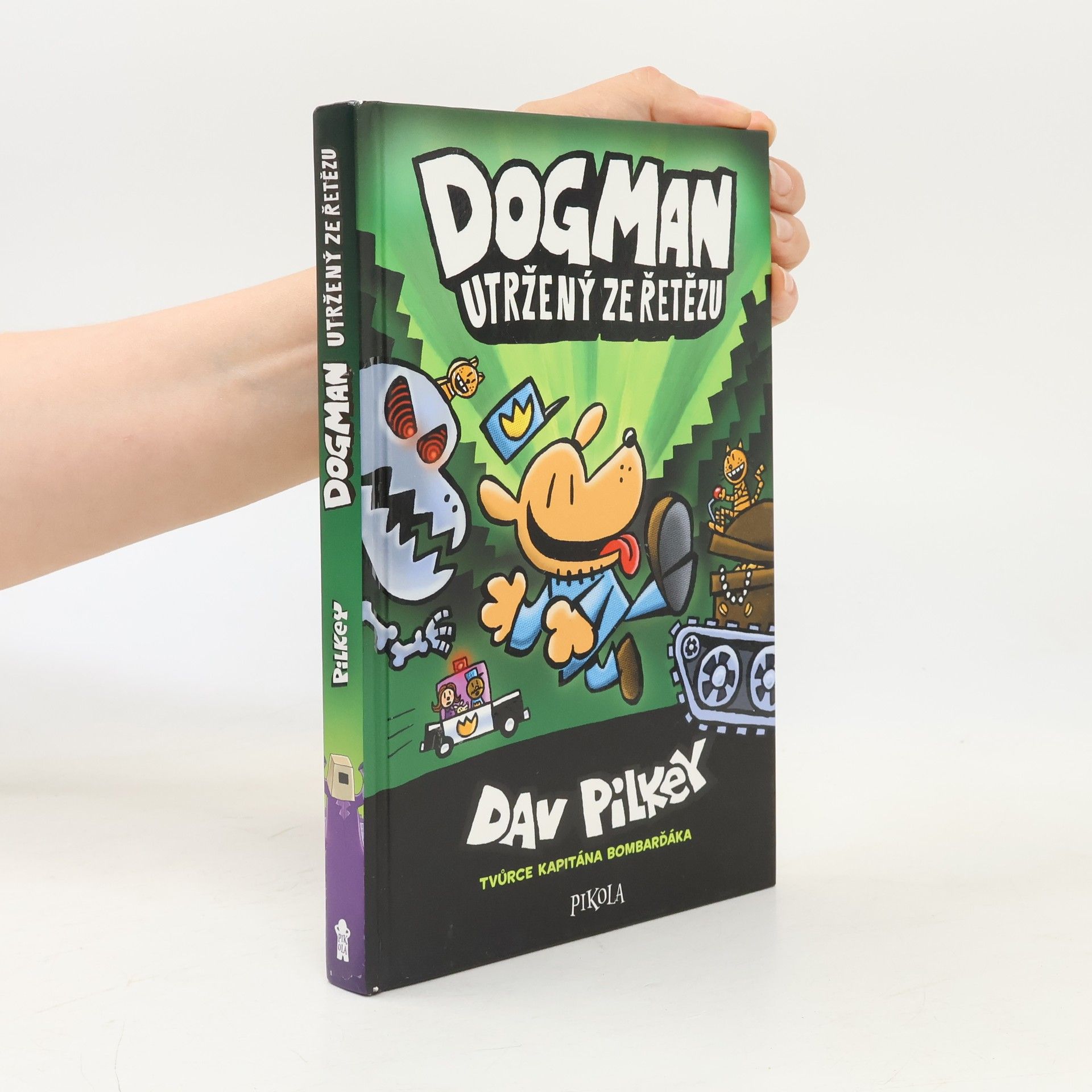 Dav Pilkey Dogman utržený ze řetězu