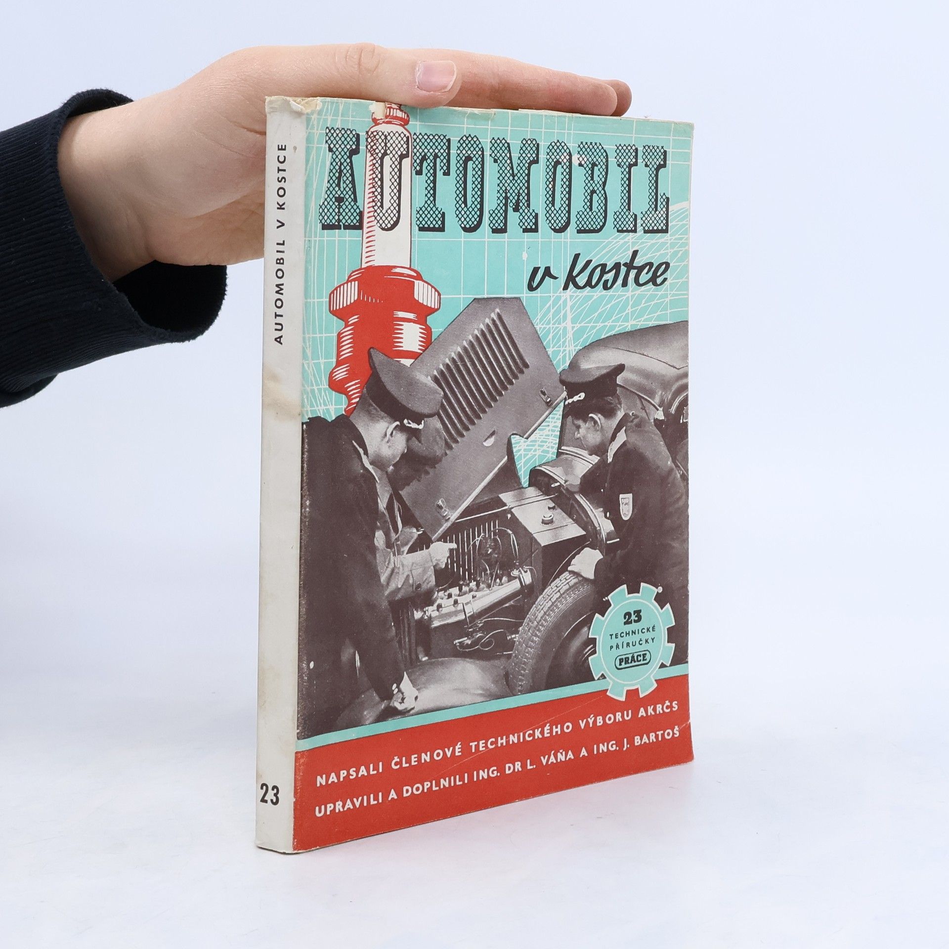 Kolektív autorov Automobil v kostce