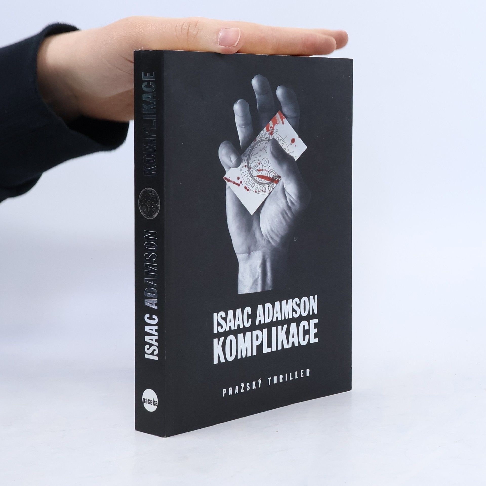 Isaac Adamson Komplikace : pražský thriller