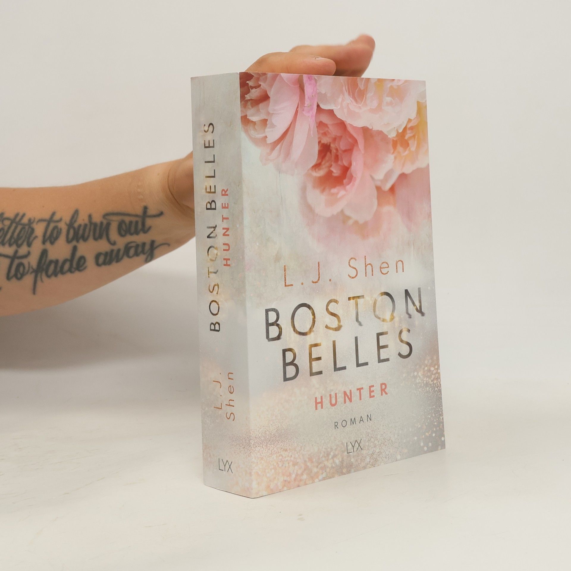 L. J. Shen Boston Belles - Hunter