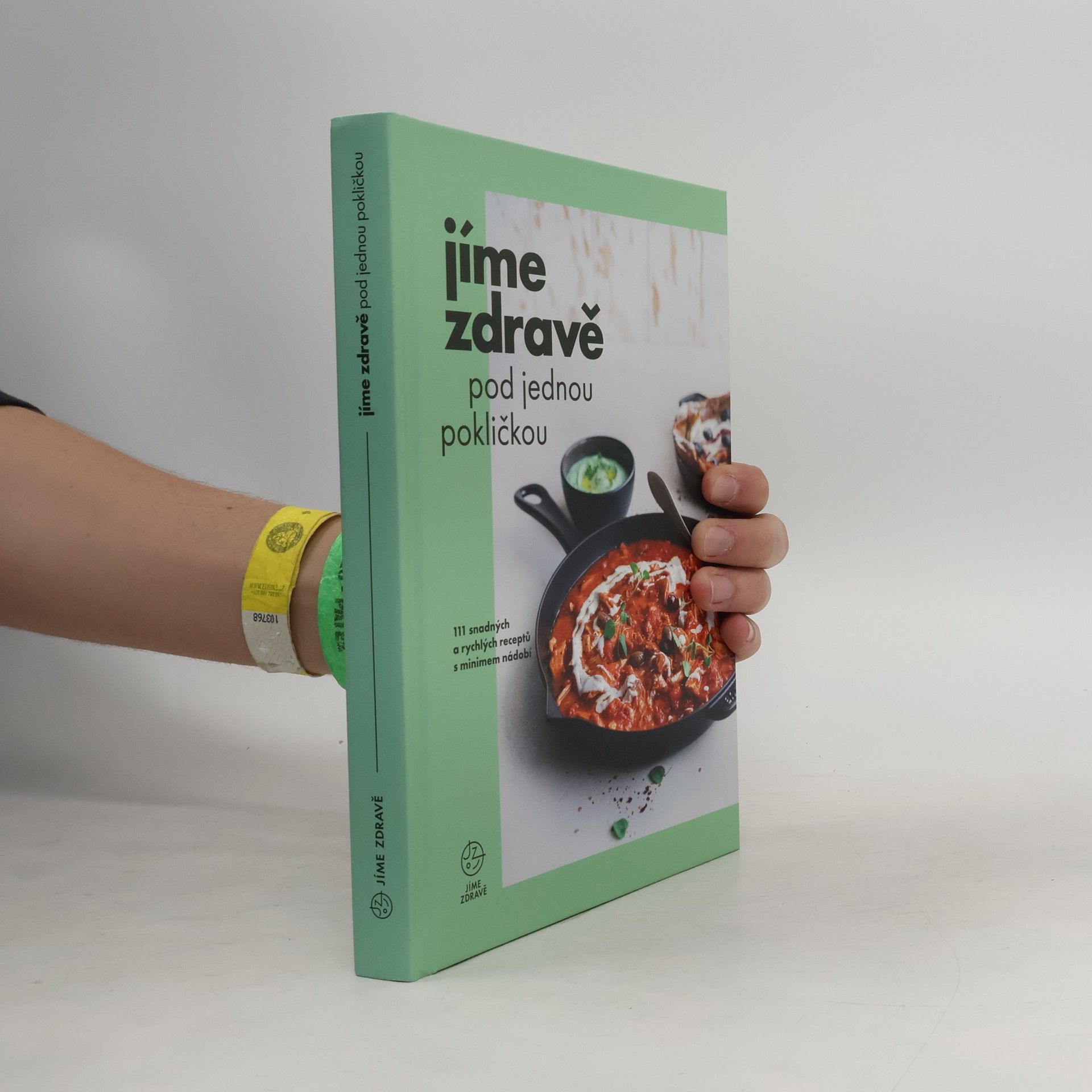 Marie Bartošová Jíme zdravě pod jednou pokličkou
