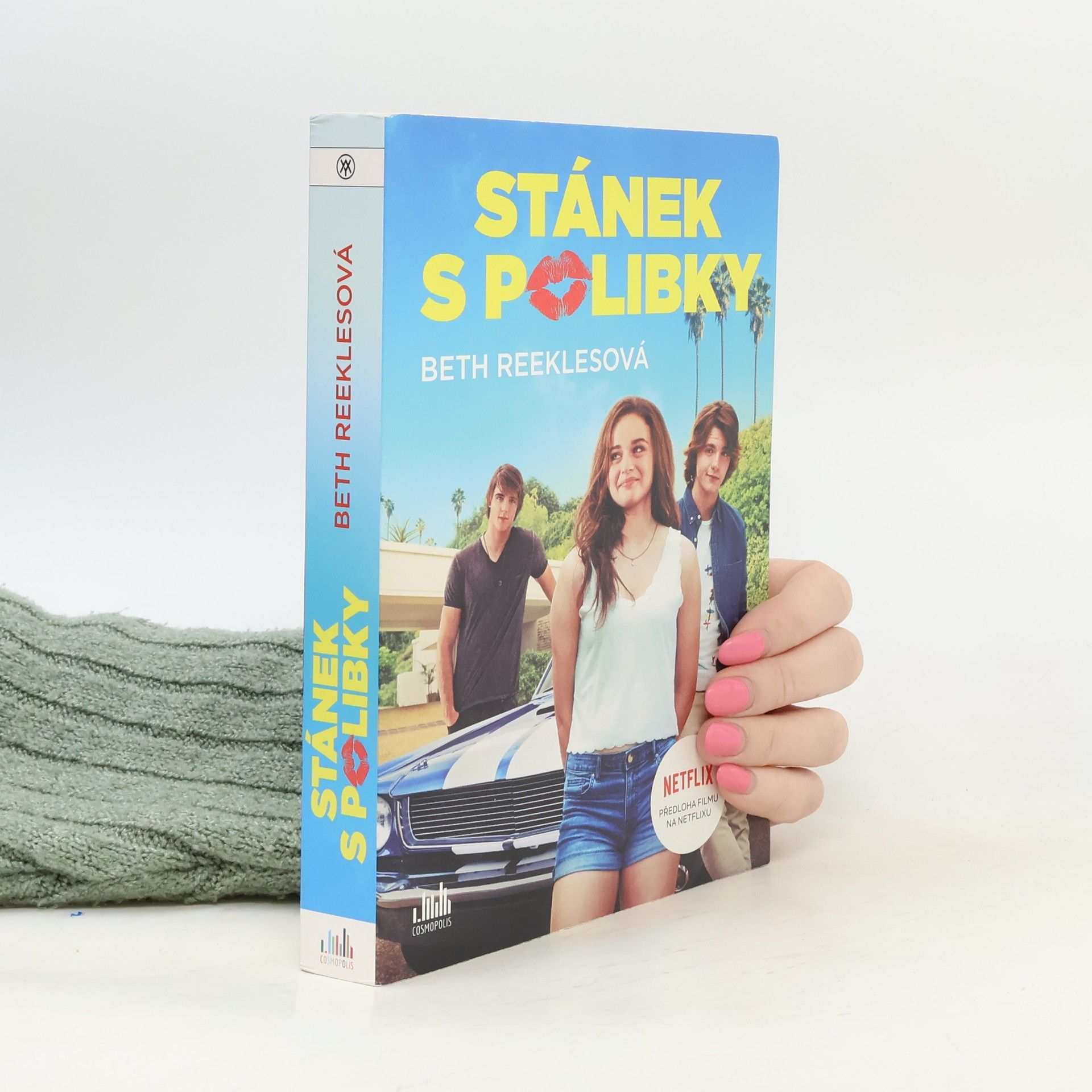 Beth Reekles Stánek s polibky