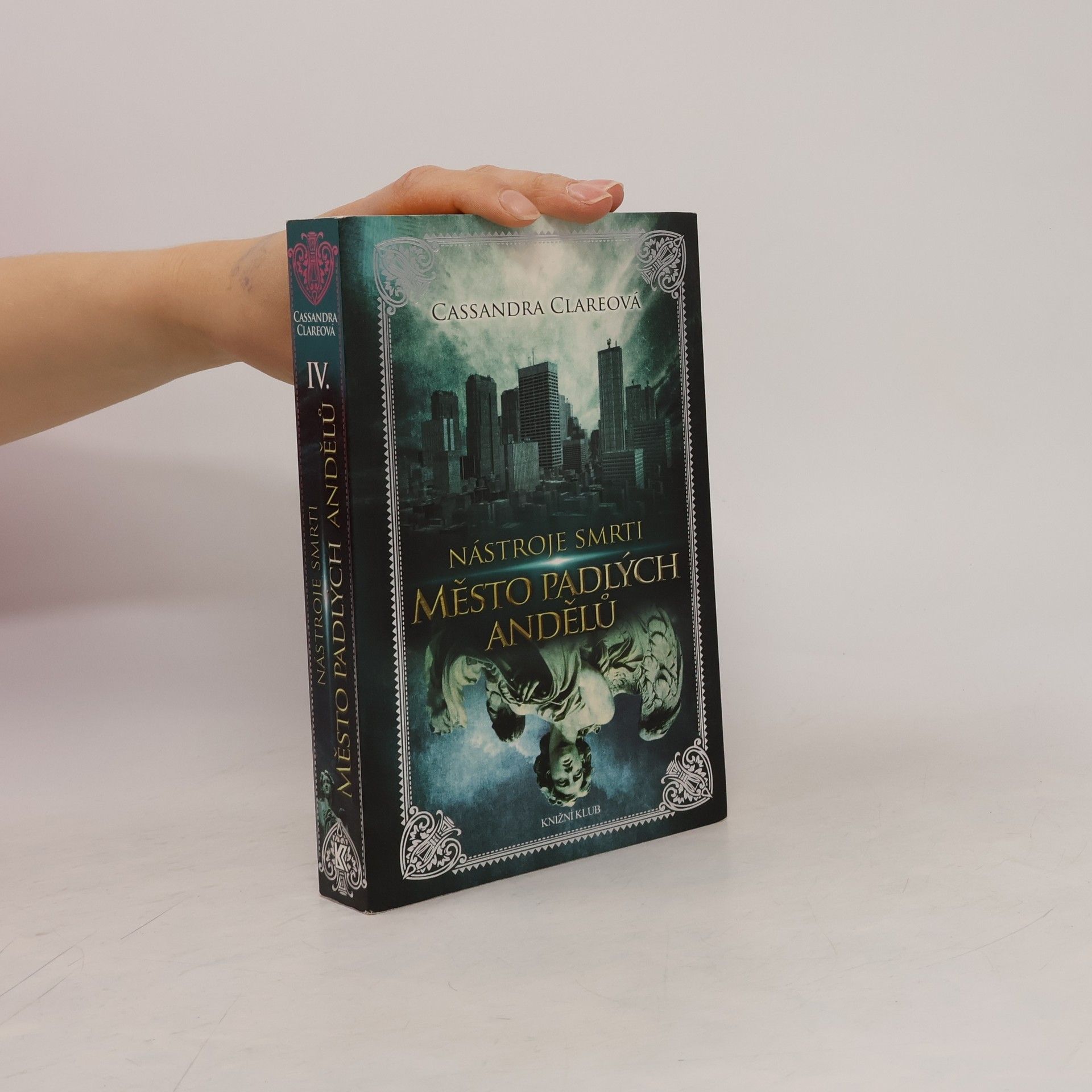 Cassandra Clare Nástroje smrti 4: Město padlých andělů