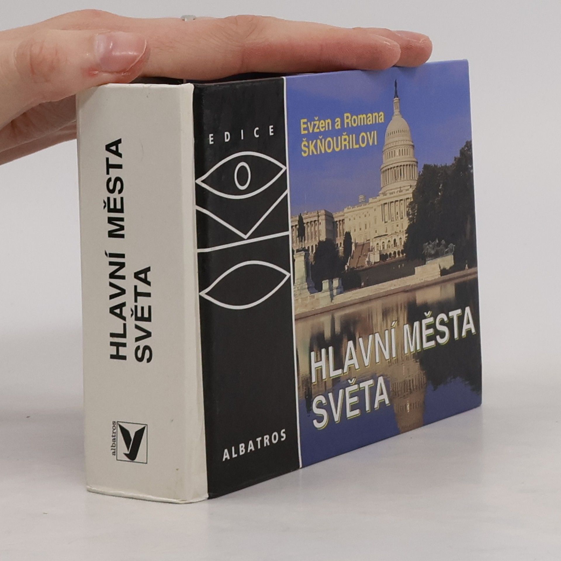 Romana Škňouřilová Hlavní města světa : (mimo Evropu)