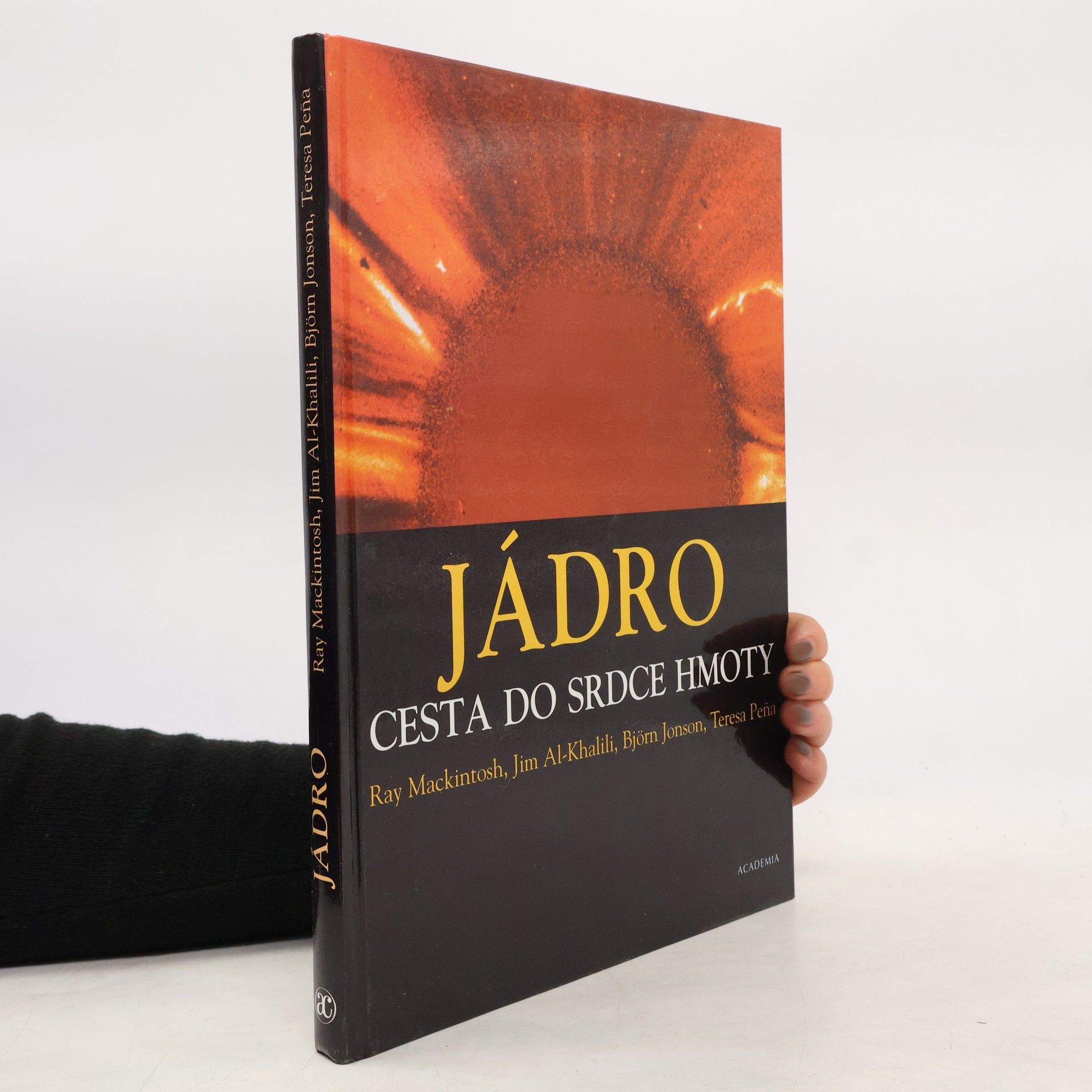 Jádro: Cesta do srdce hmoty