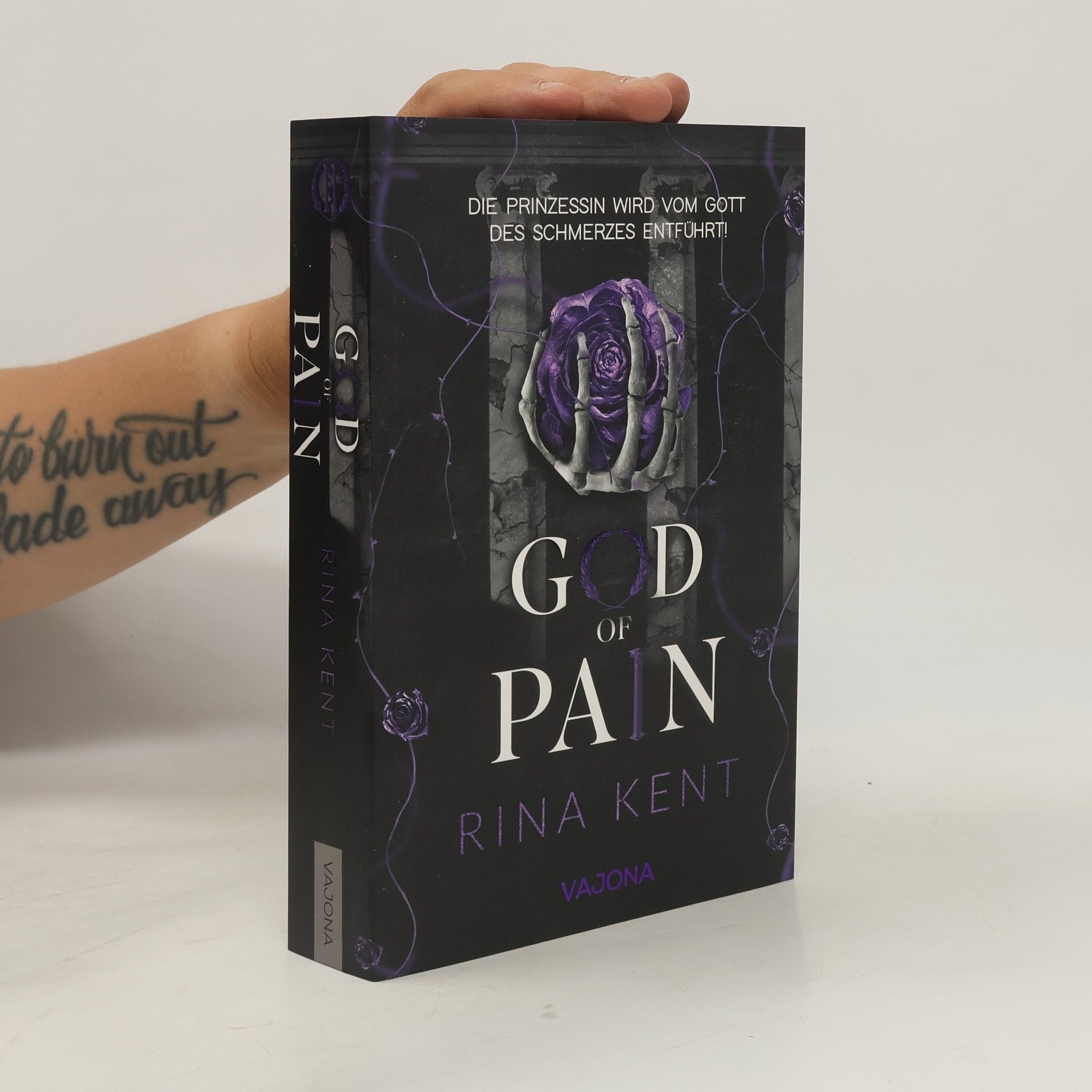 Rina Kent God of Pain - Verbotene Liebe