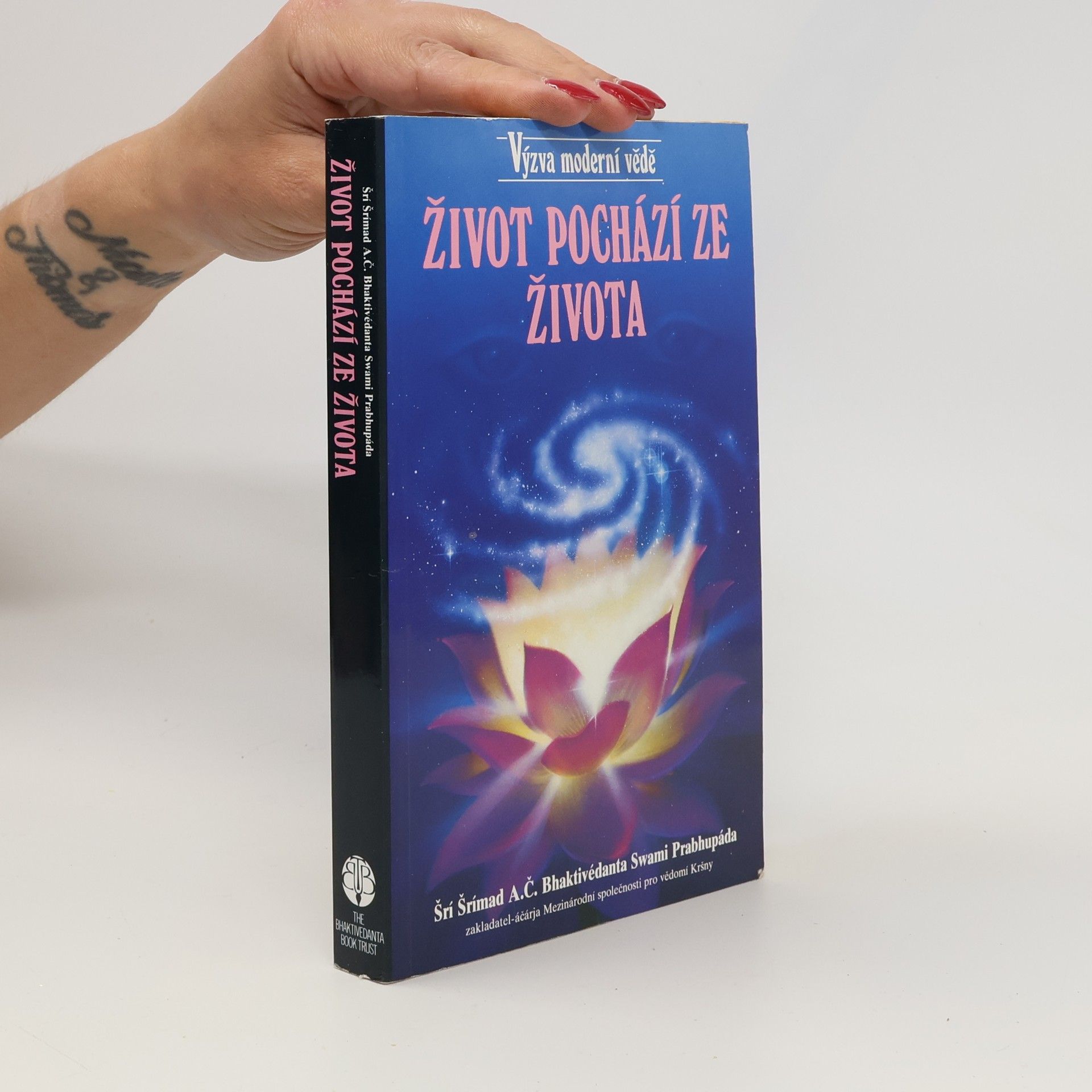 Šrí Šrímad A. Č. Bhaktivédanta Swami Prabhupáda Život pochází ze života