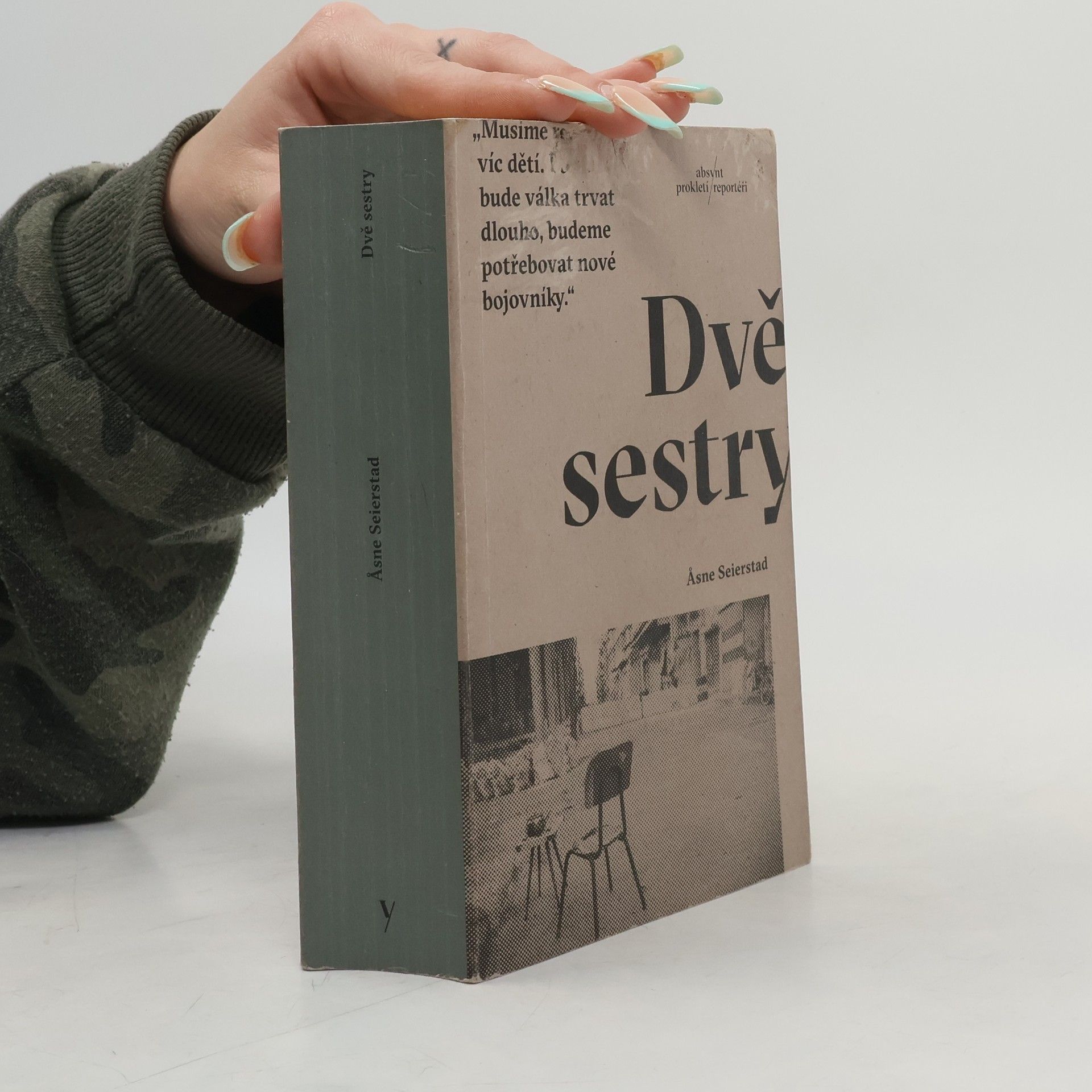 Åsne Seierstad Dvě sestry