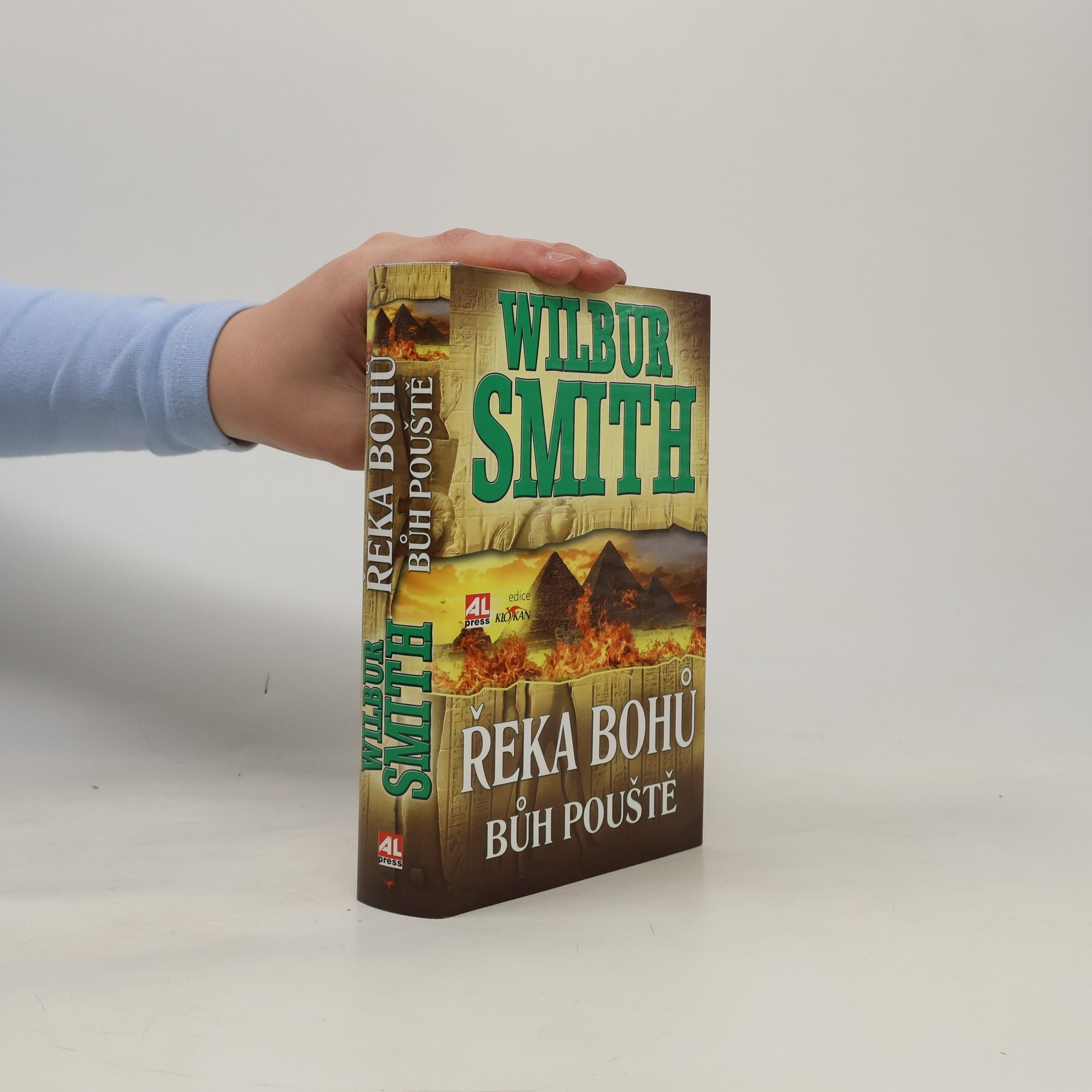 Wilbur Smith Řeka bohů. Bůh pouště